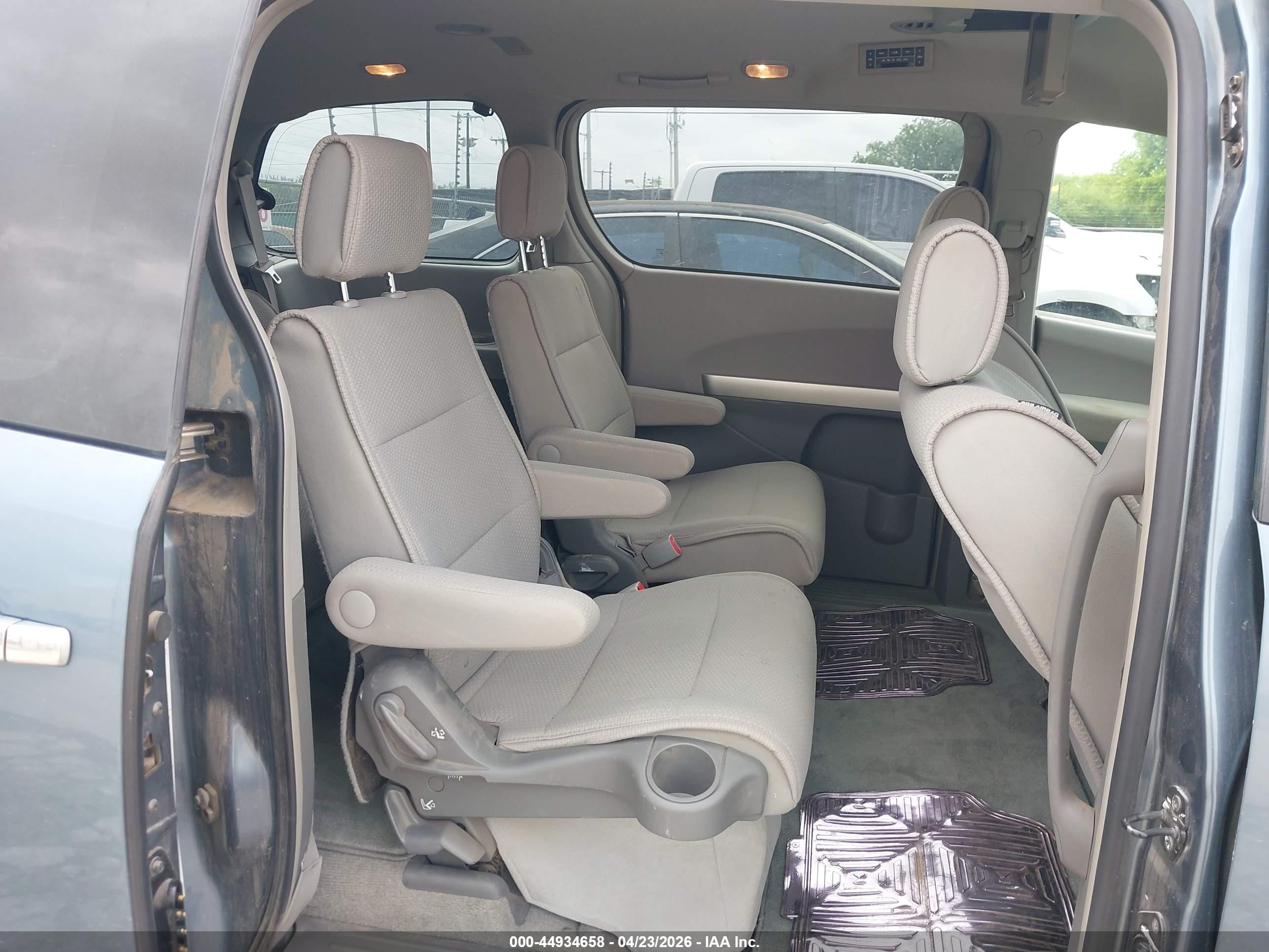 2009 Nissan Quest 3.5 S Blue vin: 5N1BV28U89N105779