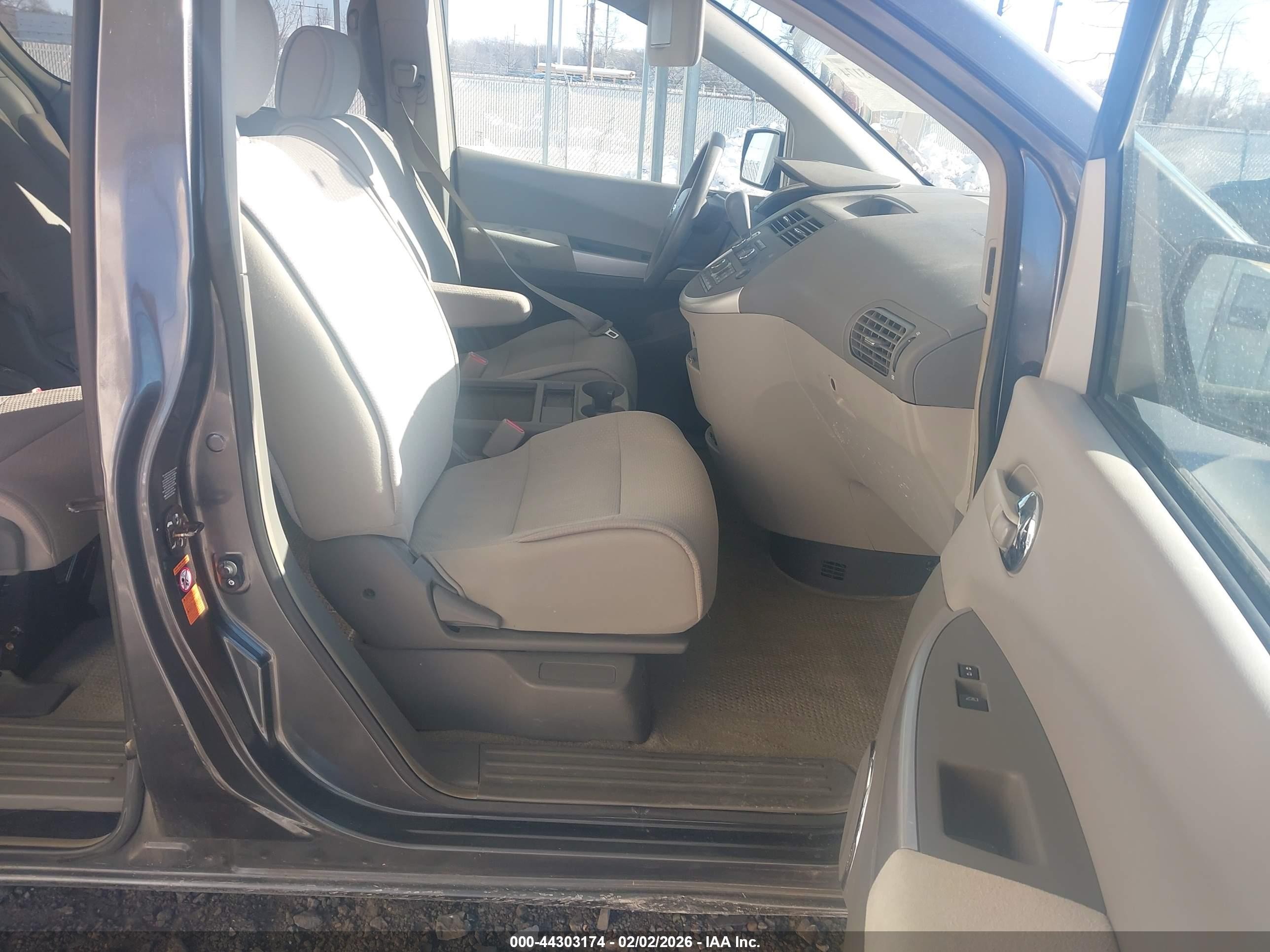 2009 Nissan Quest 3.5 Gray vin: 5N1BV28U89N106348