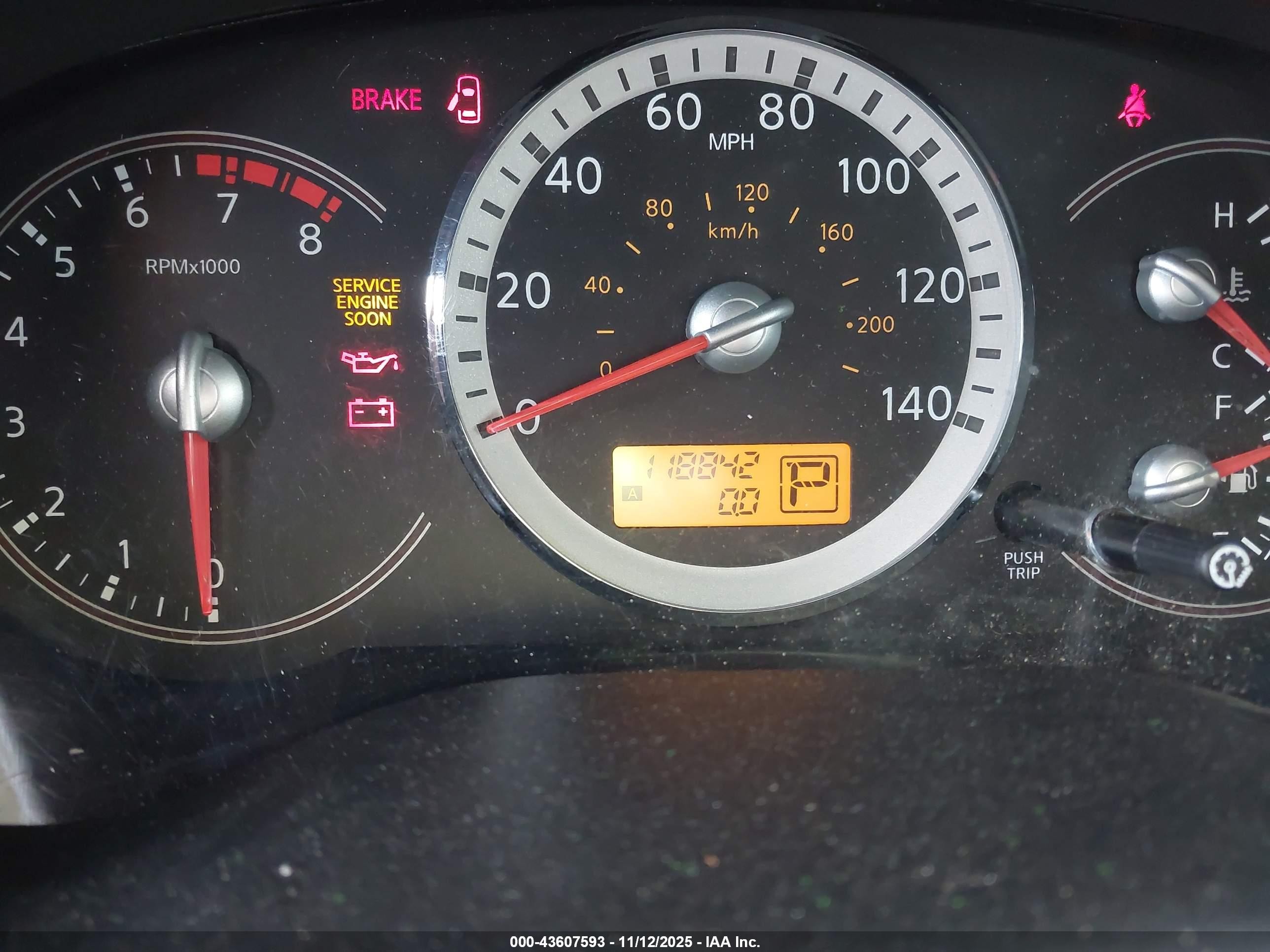 2008 Nissan Quest 3.5 S Серебряный vin: 5N1BV28UX8N119939