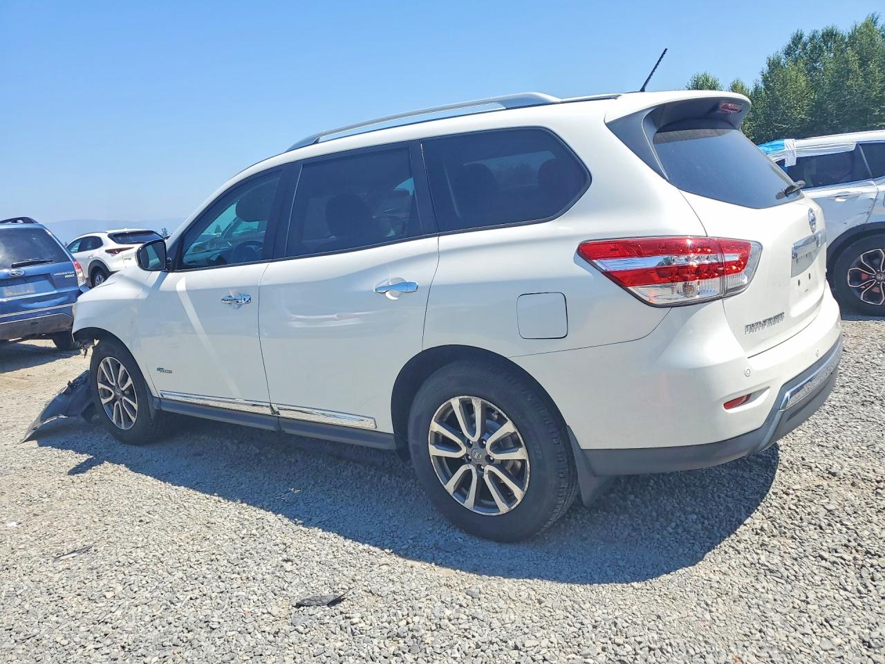2014 Nissan Pathfinder Hybrid Sl White vin: 5N1CR2MM2EC636254