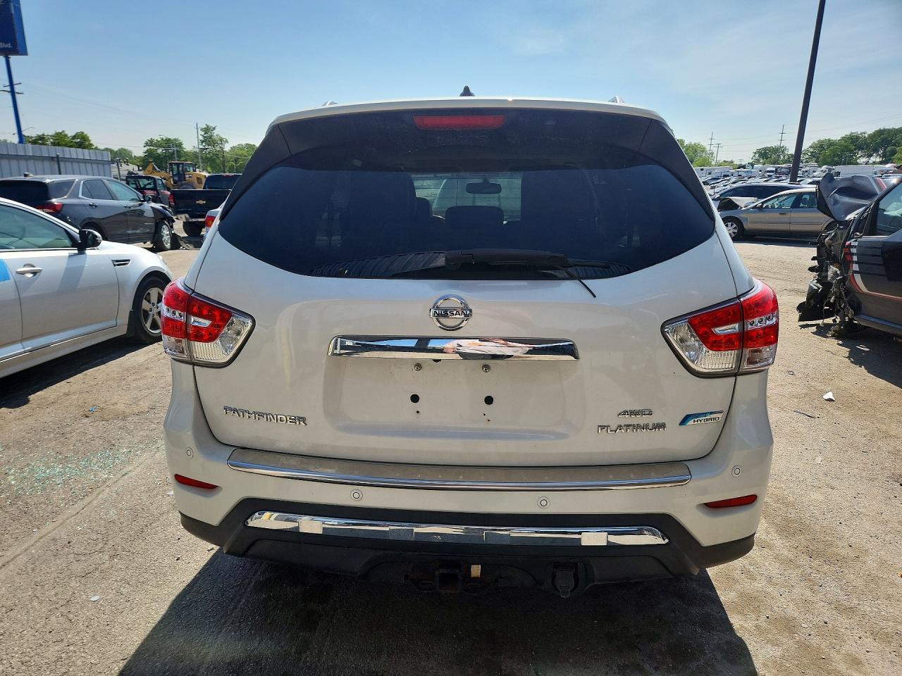 2014 Nissan Pathfinder Hybrid Sv White vin: 5N1CR2MM2EC643074
