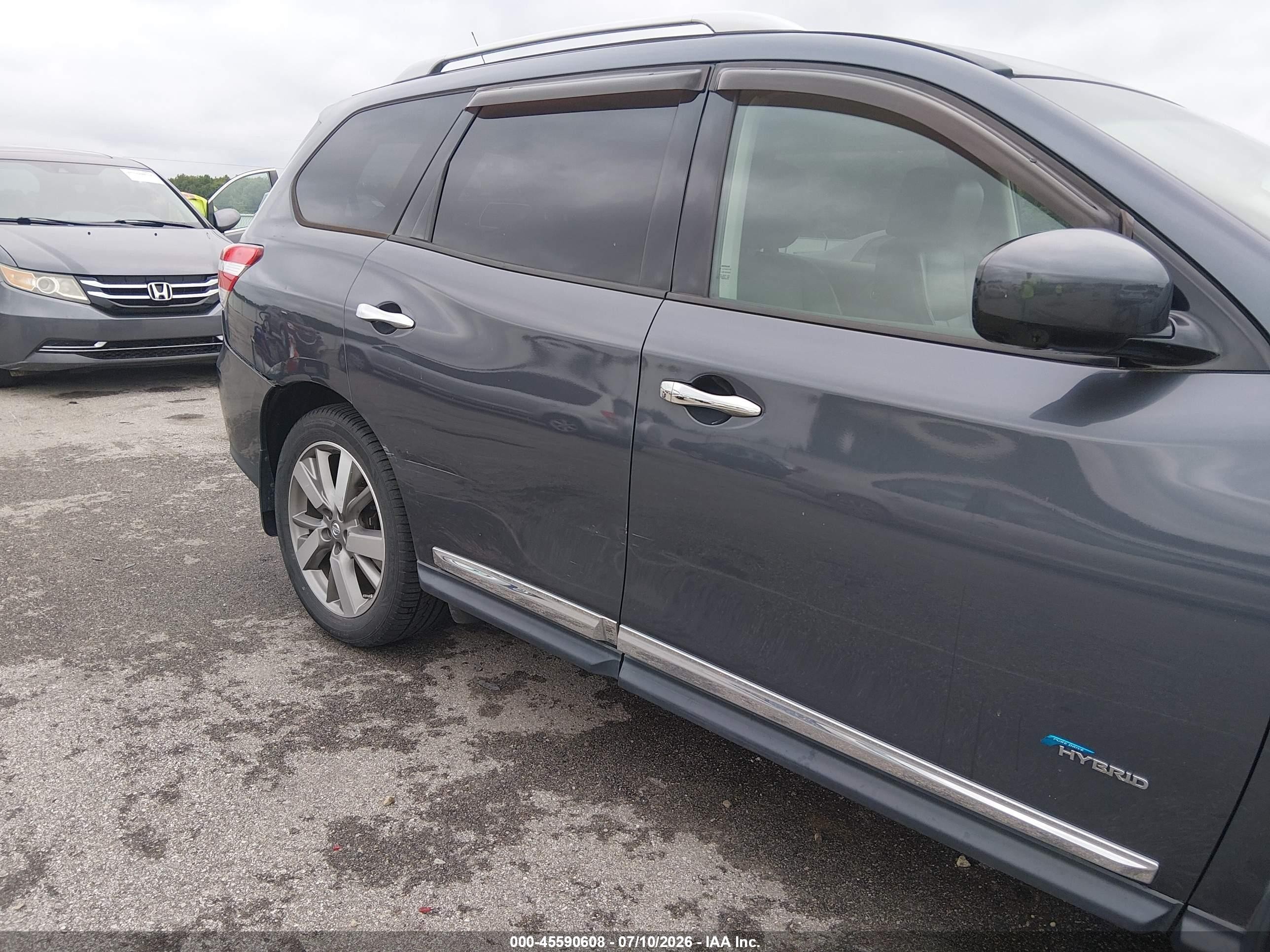 2014 Nissan Pathfinder Hybrid Platinum Серый vin: 5N1CR2MMXEC661788