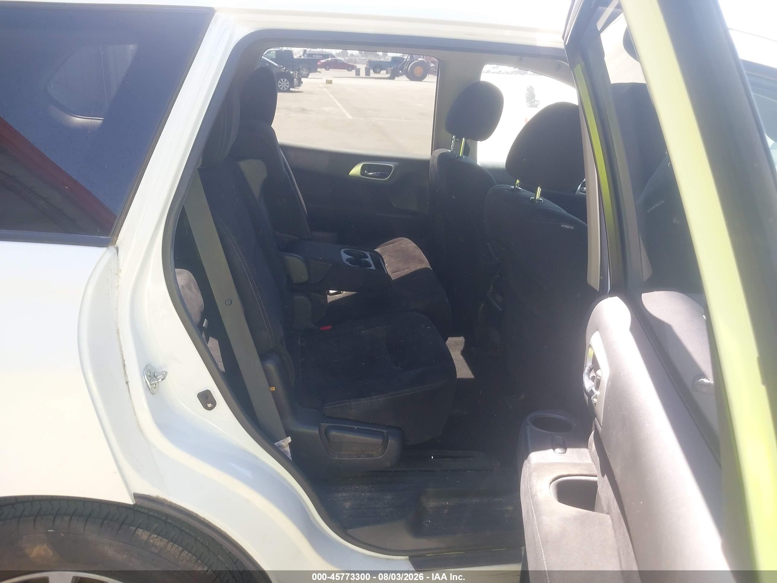 2014 Nissan Pathfinder Hybrid Sv Белый vin: 5N1CR2MN0EC643518