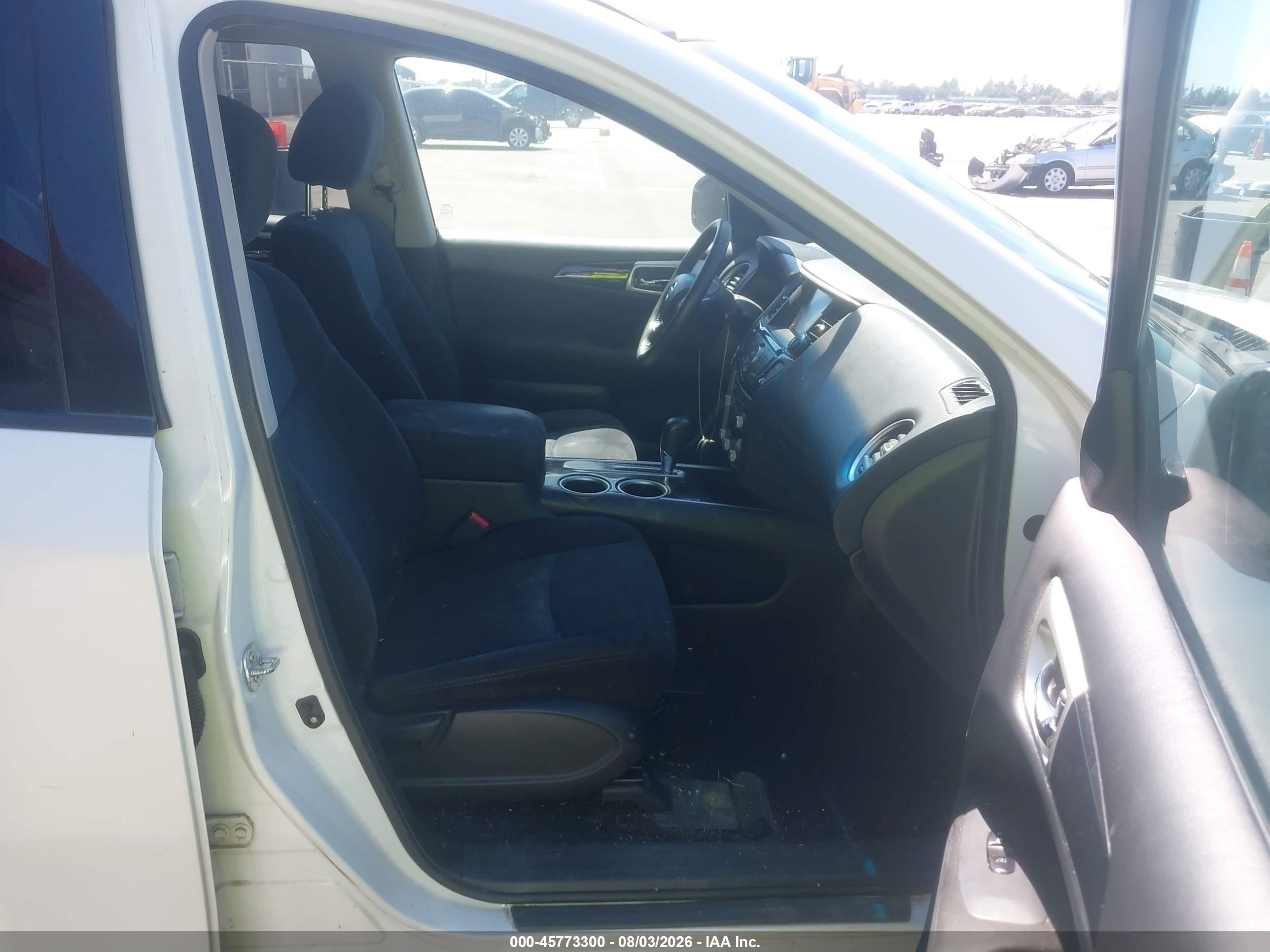 2014 Nissan Pathfinder Hybrid Sv Белый vin: 5N1CR2MN0EC643518