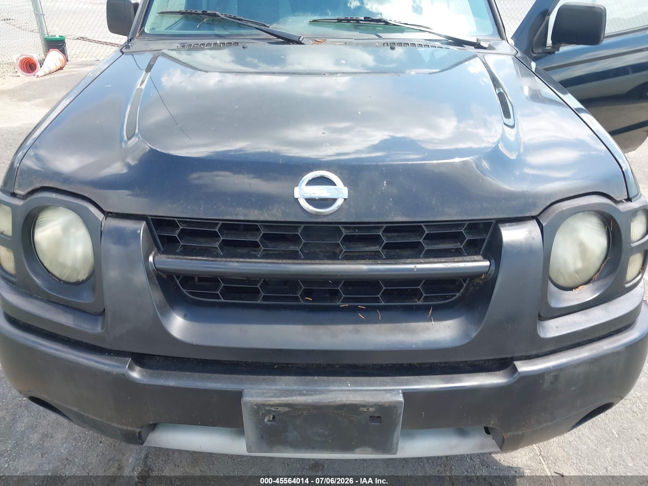 2002 Nissan Xterra Xe Black vin: 5N1DD28T32C605434