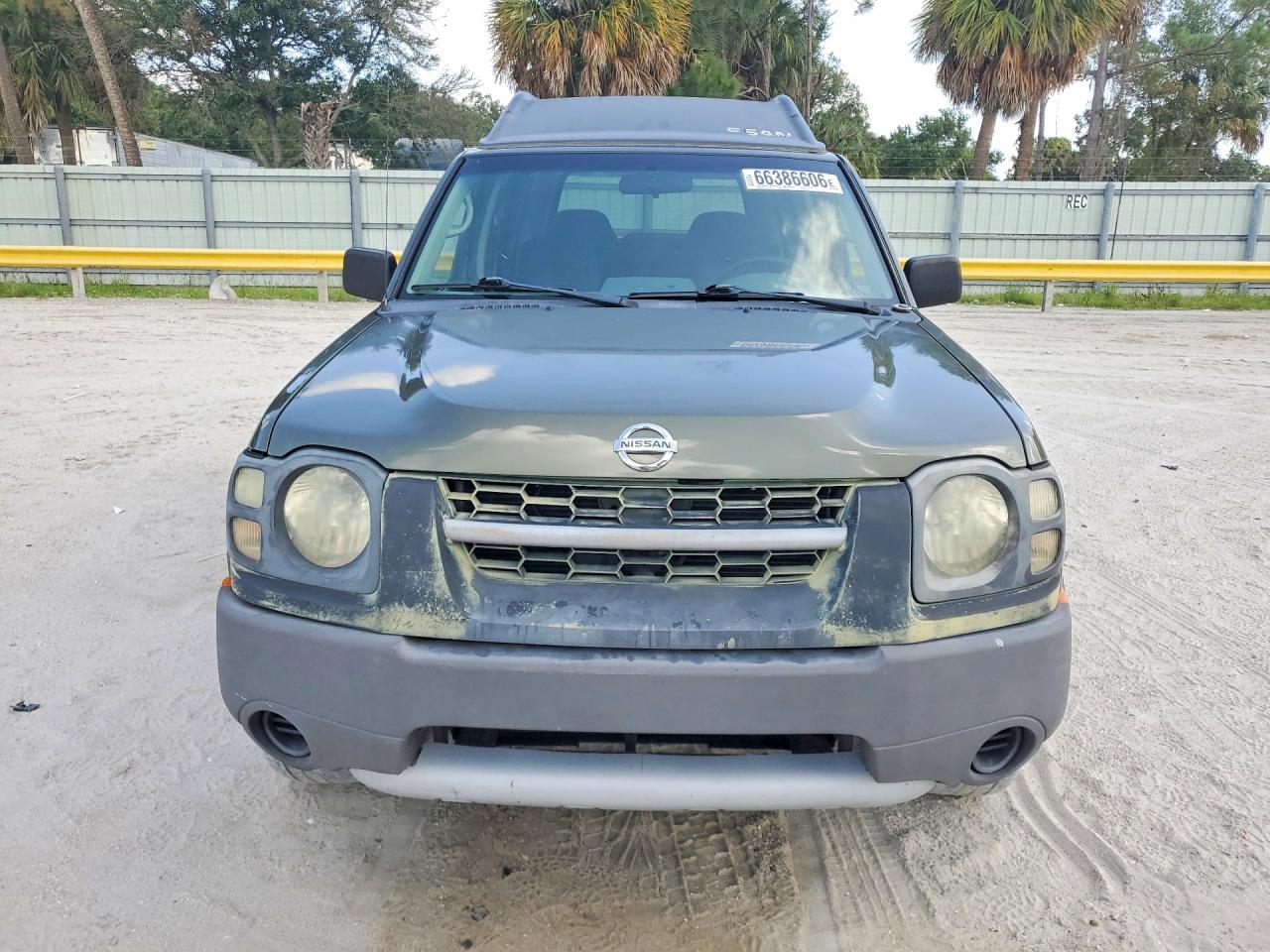 2004 Nissan Xterra Xe Green vin: 5N1DD28T34C601533