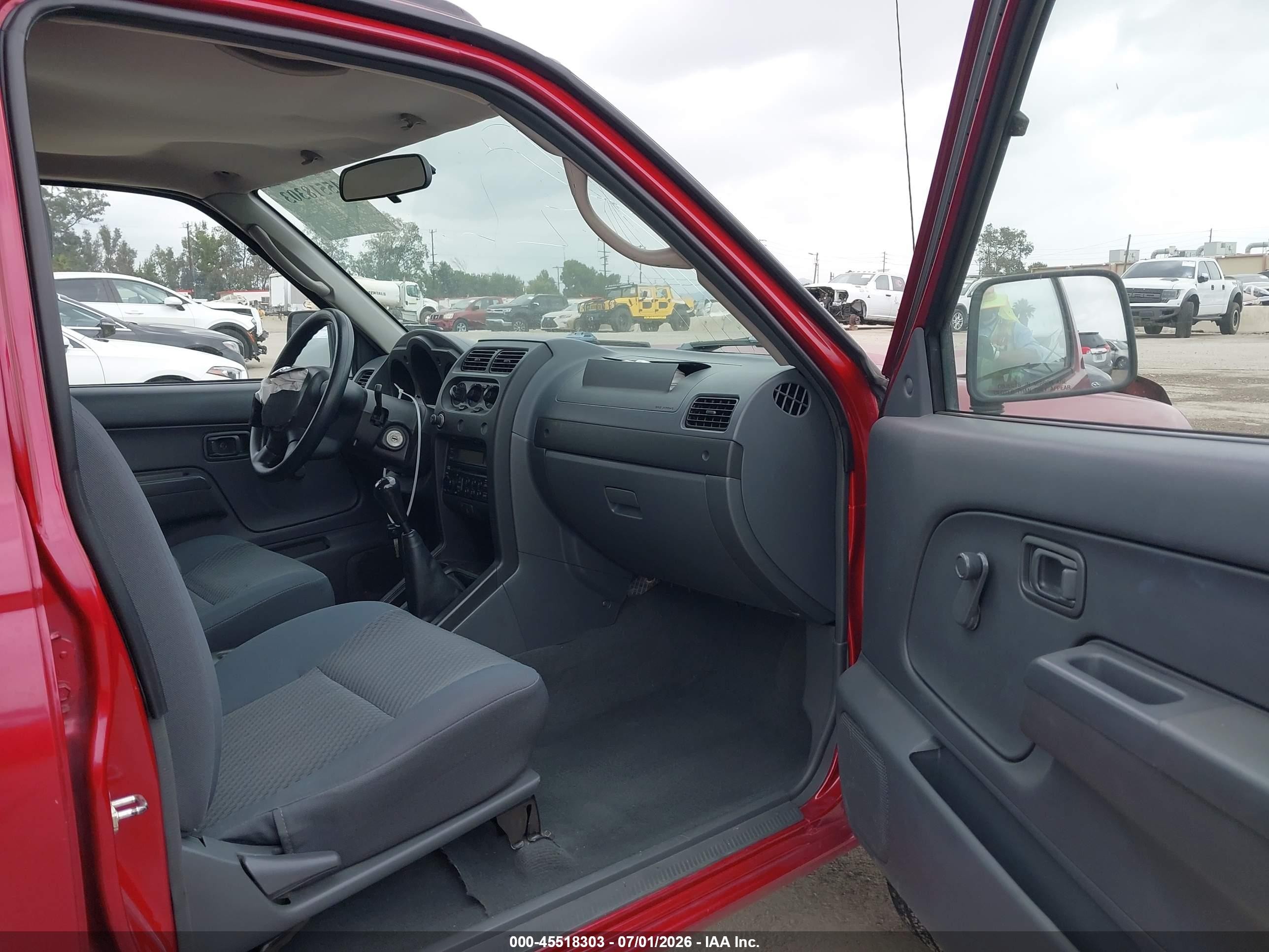 2002 Nissan Xterra Xe Red vin: 5N1DD28T82C584418