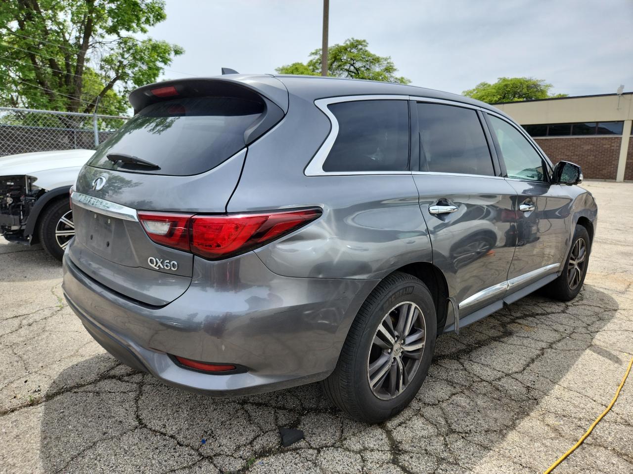 2018 Infiniti Qx60 Base Gray vin: 5N1DL0MM3JC531579 Damage: Right Qtr Panel, Dent(S) W/ Paint Dmg, > 12 Inches