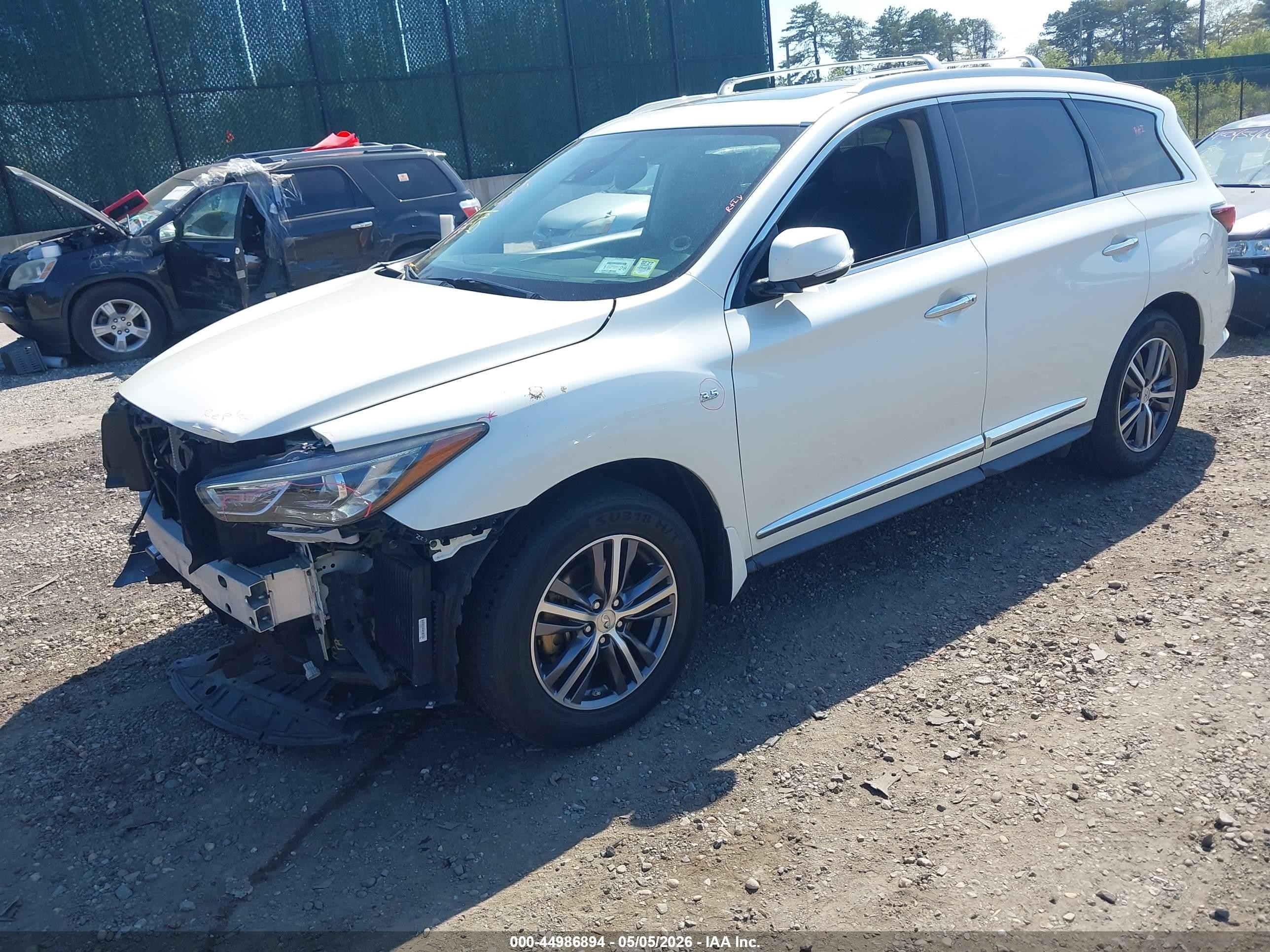 2019 Infiniti Qx60 Luxe White vin: 5N1DL0MM7KC502572