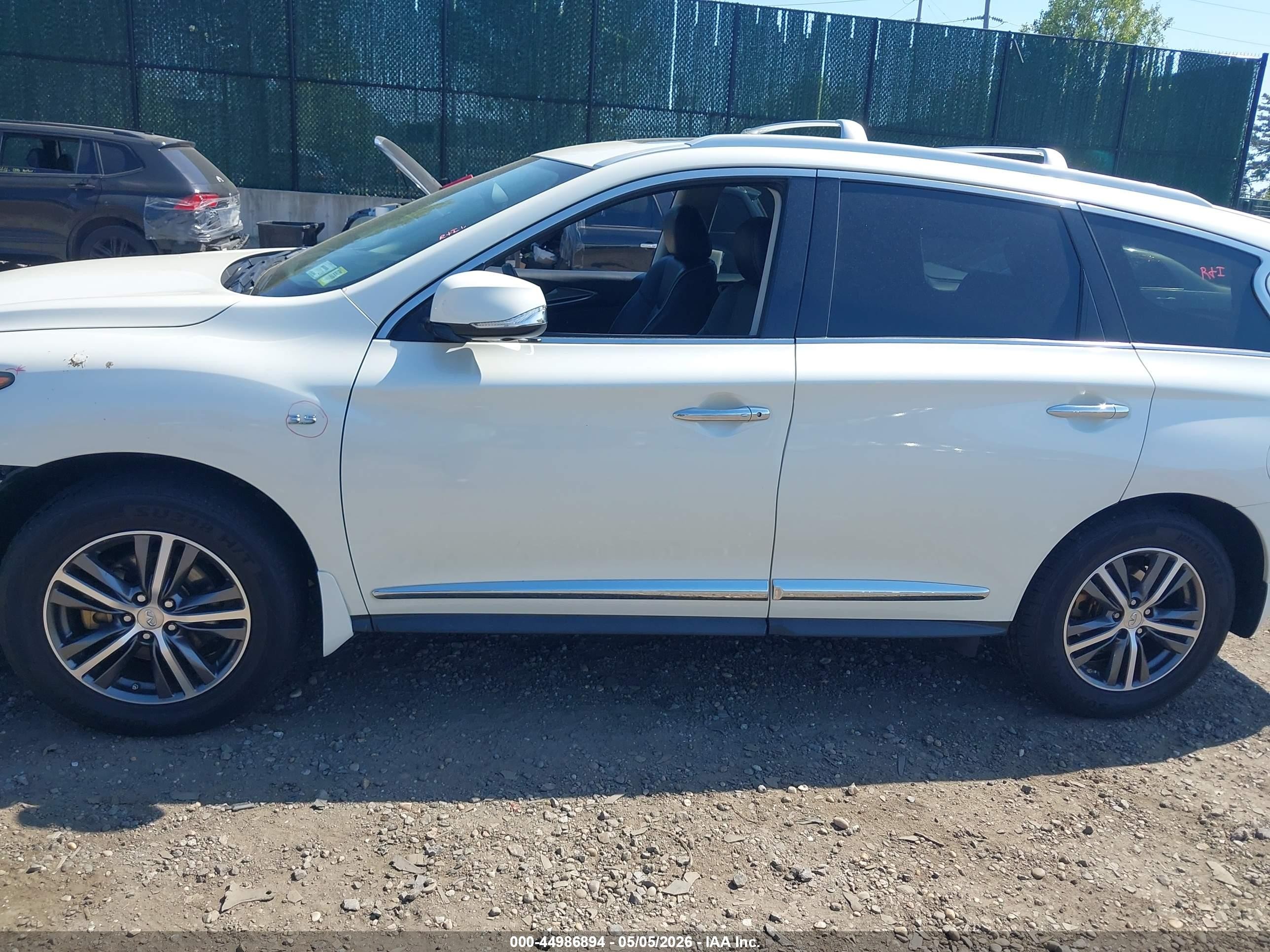 2019 Infiniti Qx60 Luxe White vin: 5N1DL0MM7KC502572