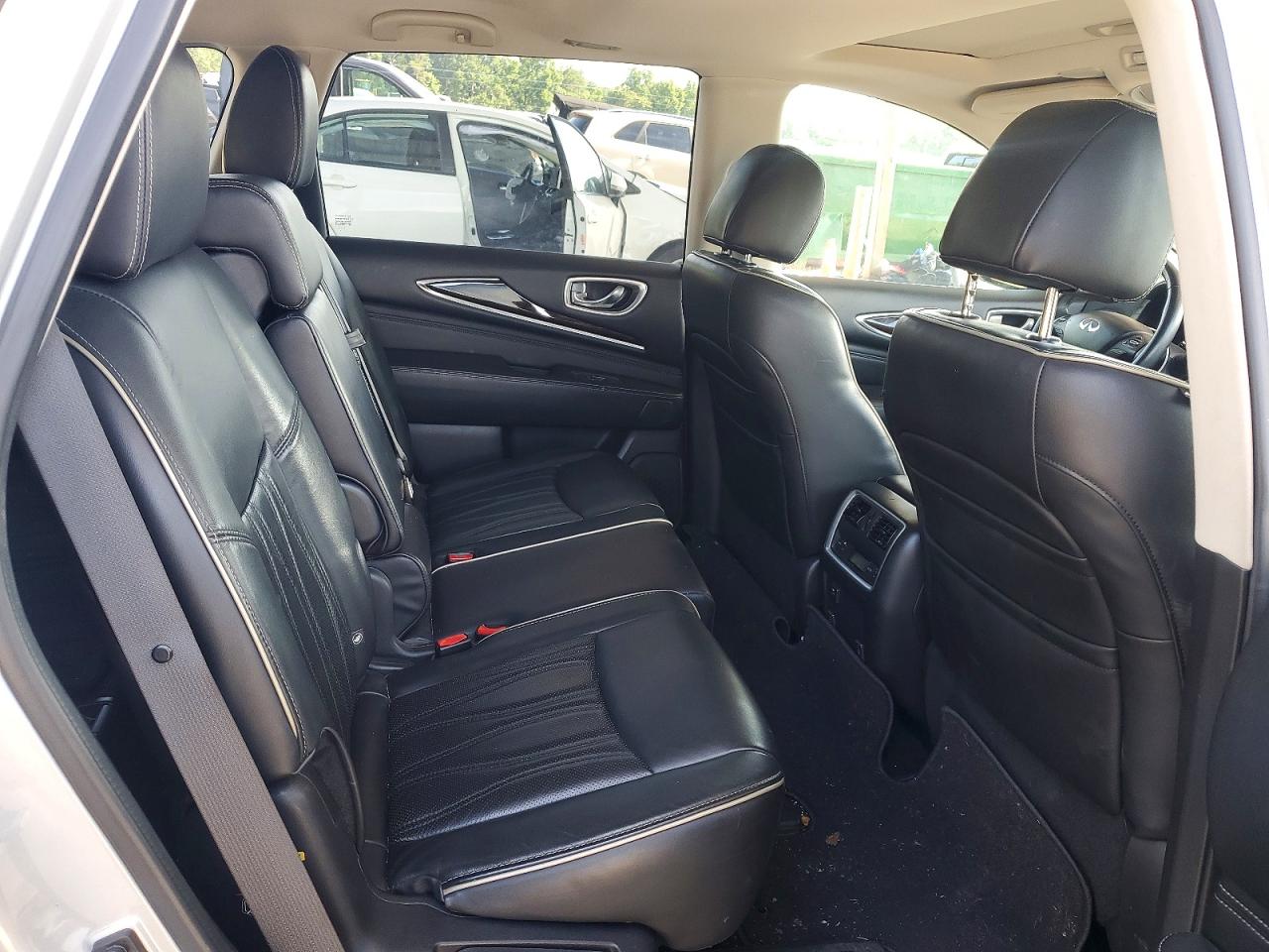 2017 Infiniti Qx60 Base Silver vin: 5N1DL0MN6HC560156