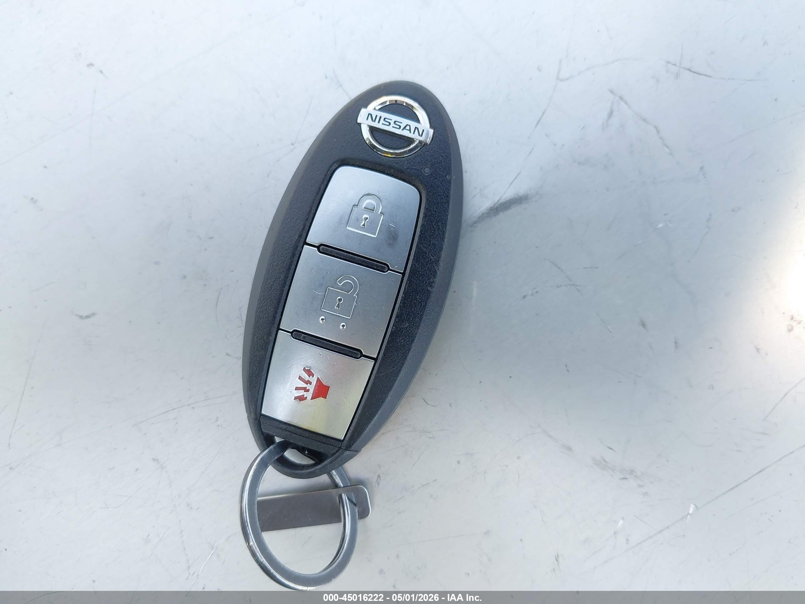 2020 Nissan Pathfinder S 2wd Черный vin: 5N1DR2AN1LC600621