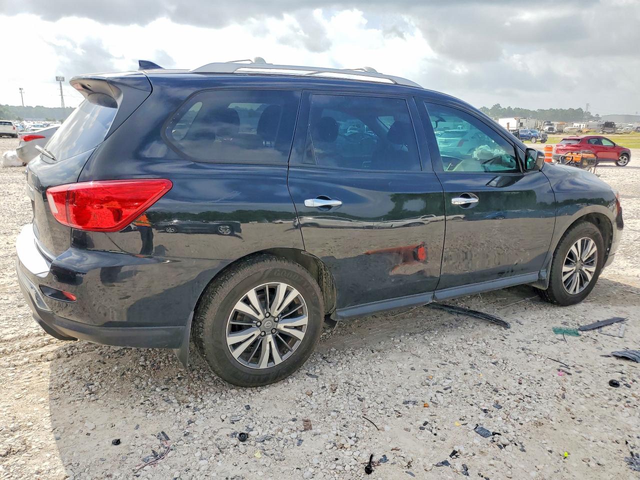 2020 Nissan Pathfinder S Black vin: 5N1DR2AN1LC646787