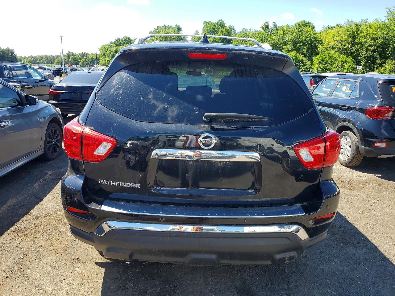 2020 Nissan Pathfinder S Black vin: 5N1DR2AN3LC629828