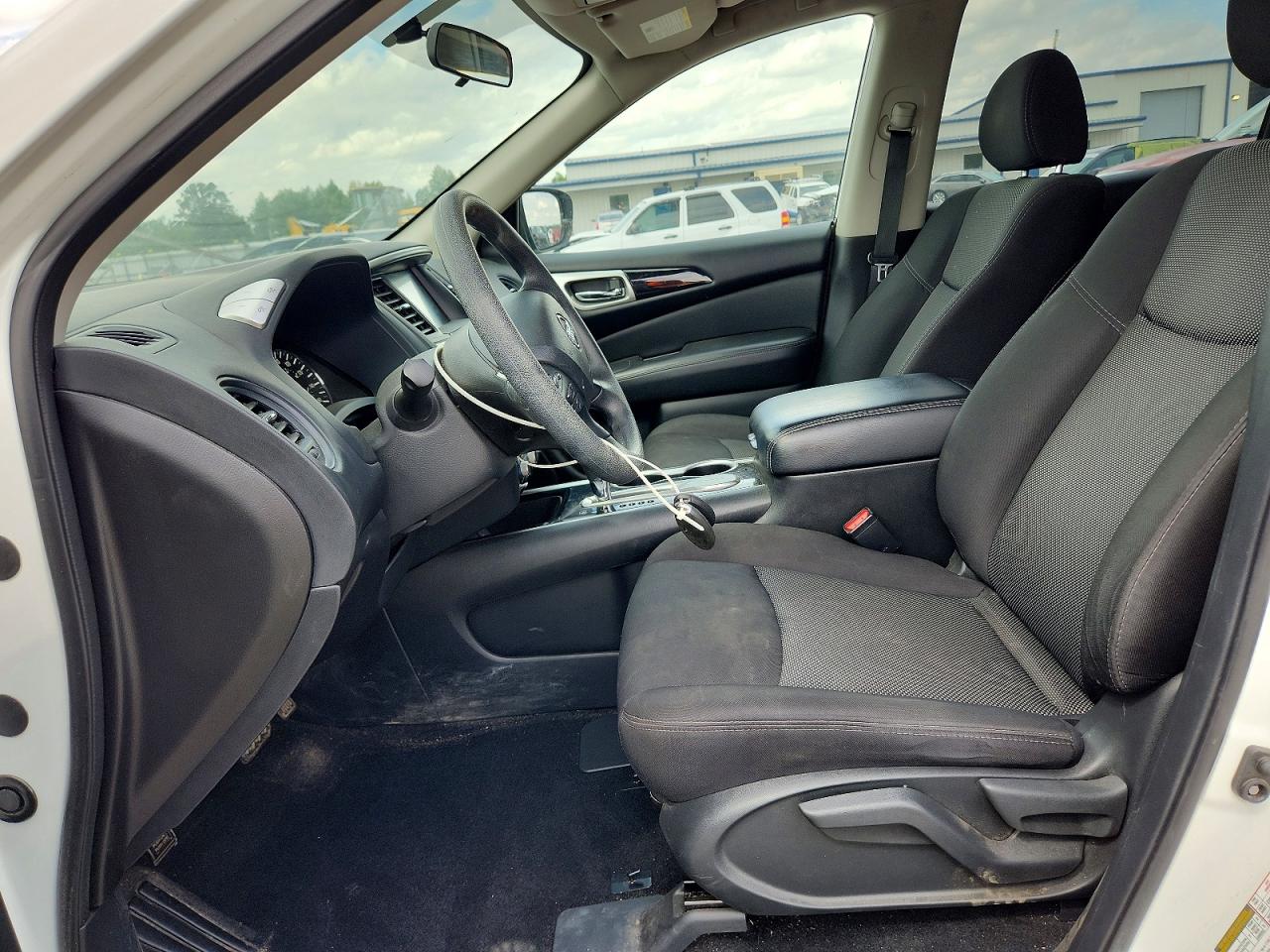 2020 Nissan Pathfinder S White vin: 5N1DR2AN9LC639974