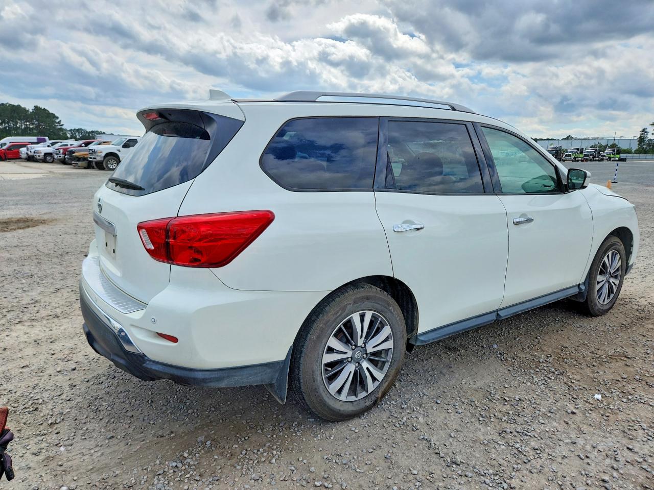 2020 Nissan Pathfinder S White vin: 5N1DR2AN9LC639974