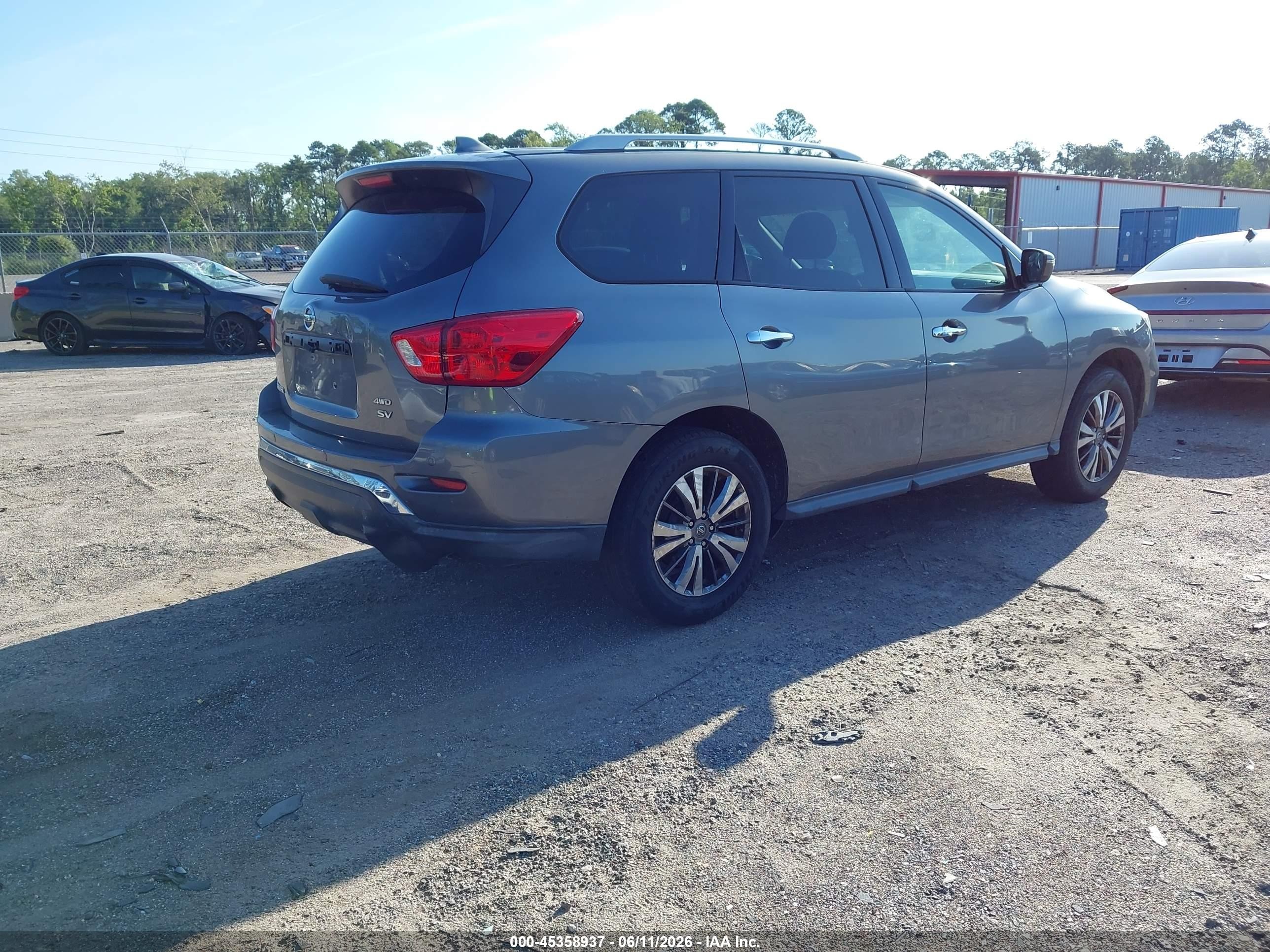 2020 Nissan Pathfinder Sv 4wd Gray vin: 5N1DR2BM2LC613027