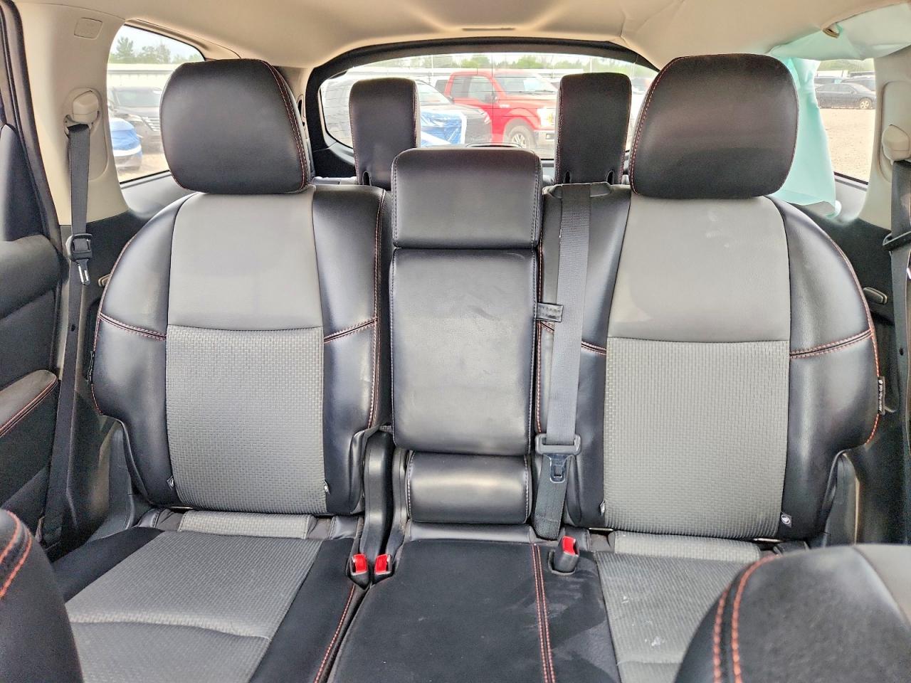 2020 Nissan Pathfinder Sv Черный vin: 5N1DR2BM9LC647031