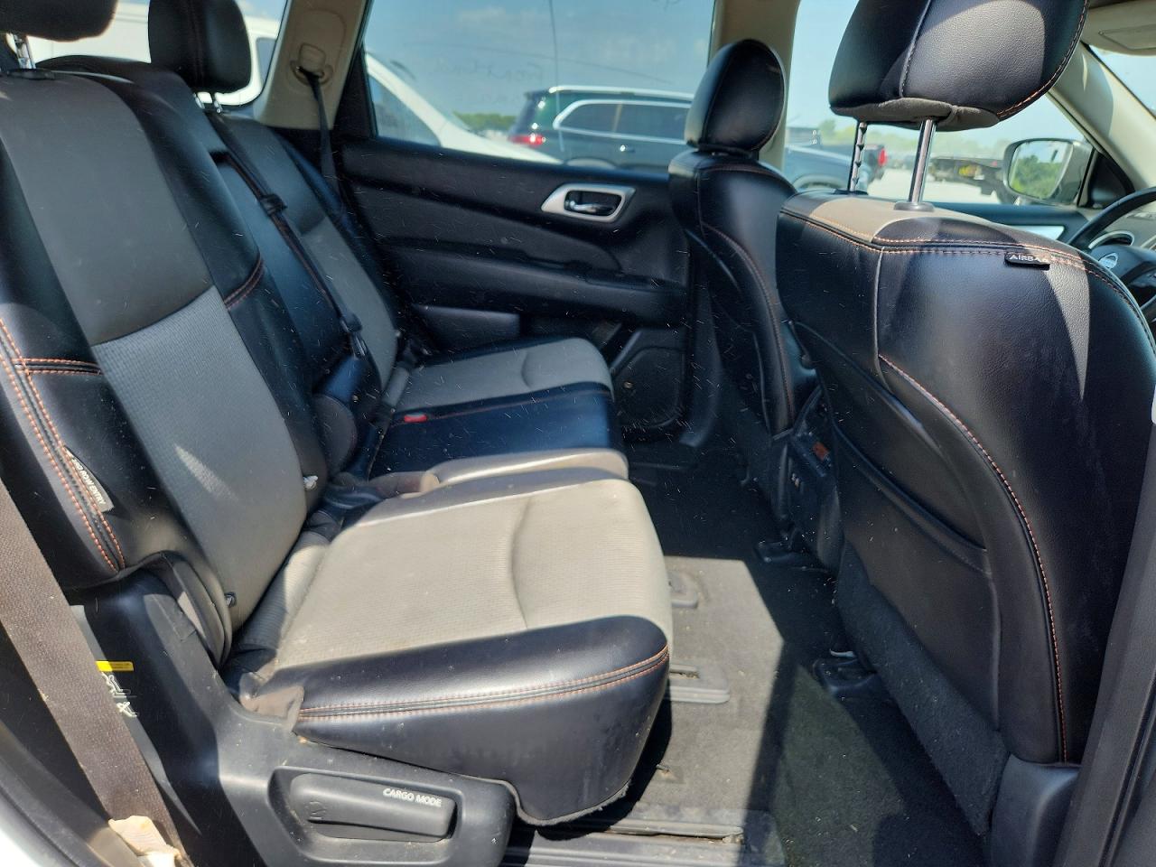 2020 Nissan Pathfinder Sv White vin: 5N1DR2BN8LC624297