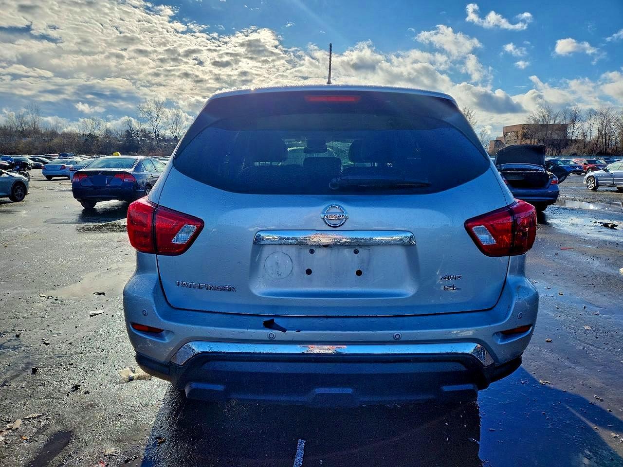 2020 Nissan Pathfinder Sl Silver vin: 5N1DR2CMXLC599196