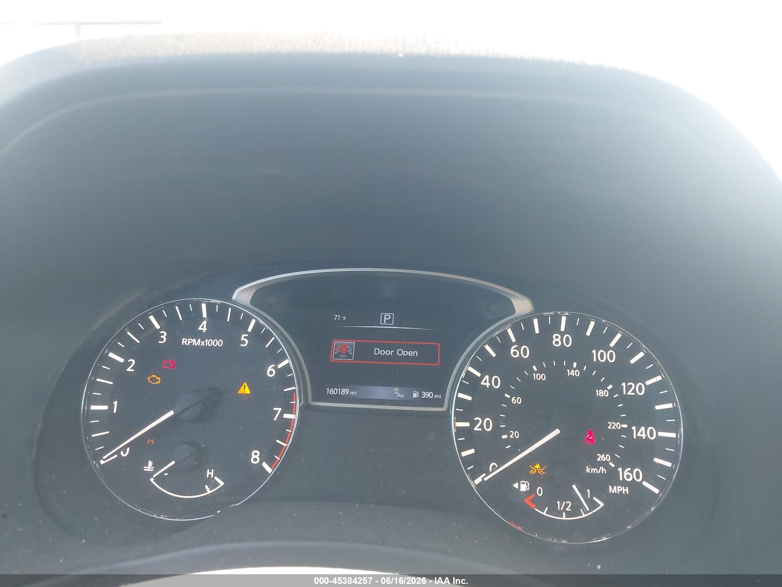 2020 Nissan Pathfinder Sl 2wd Silver vin: 5N1DR2CN0LC578401