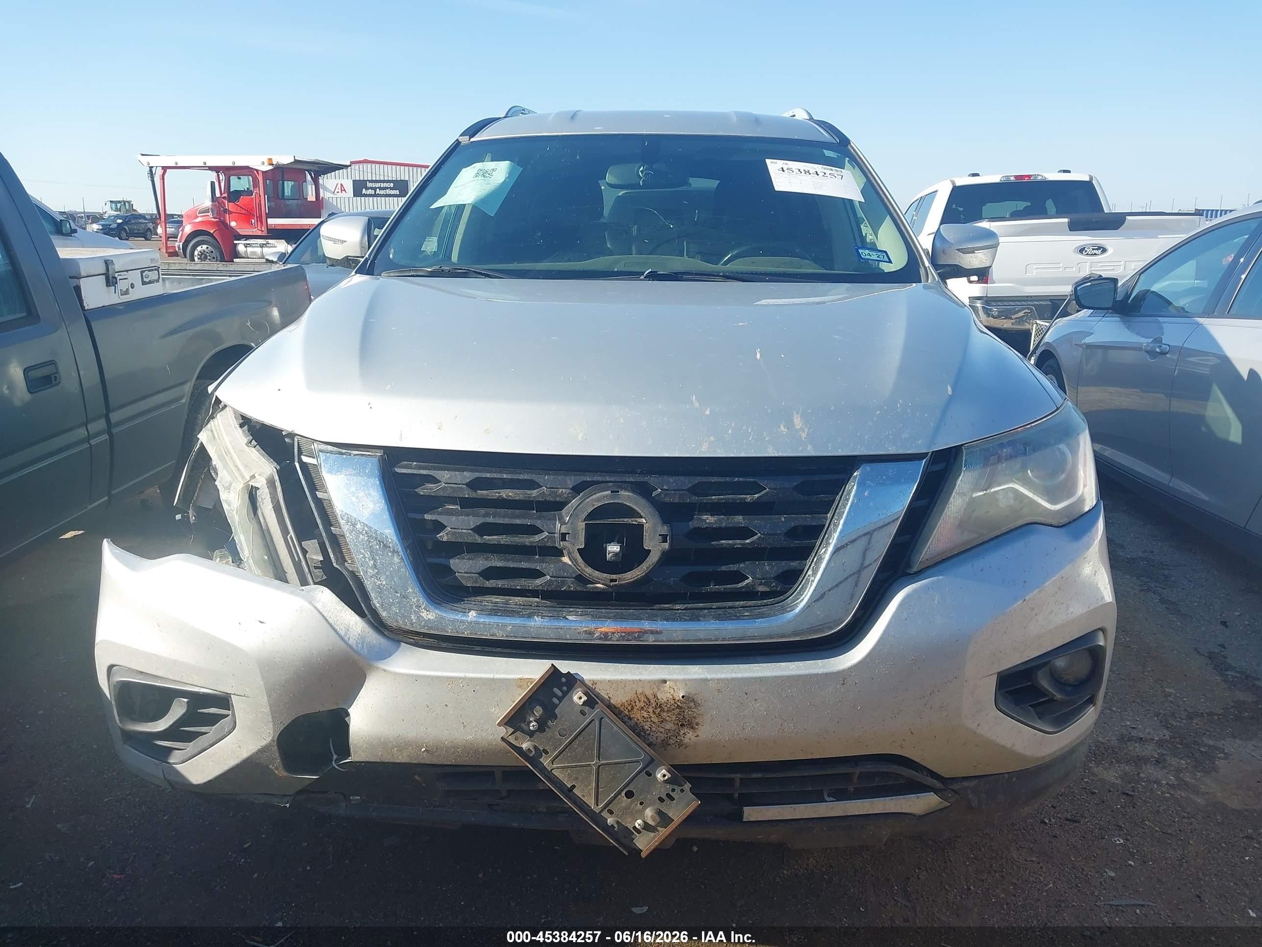 2020 Nissan Pathfinder Sl 2wd Silver vin: 5N1DR2CN0LC578401