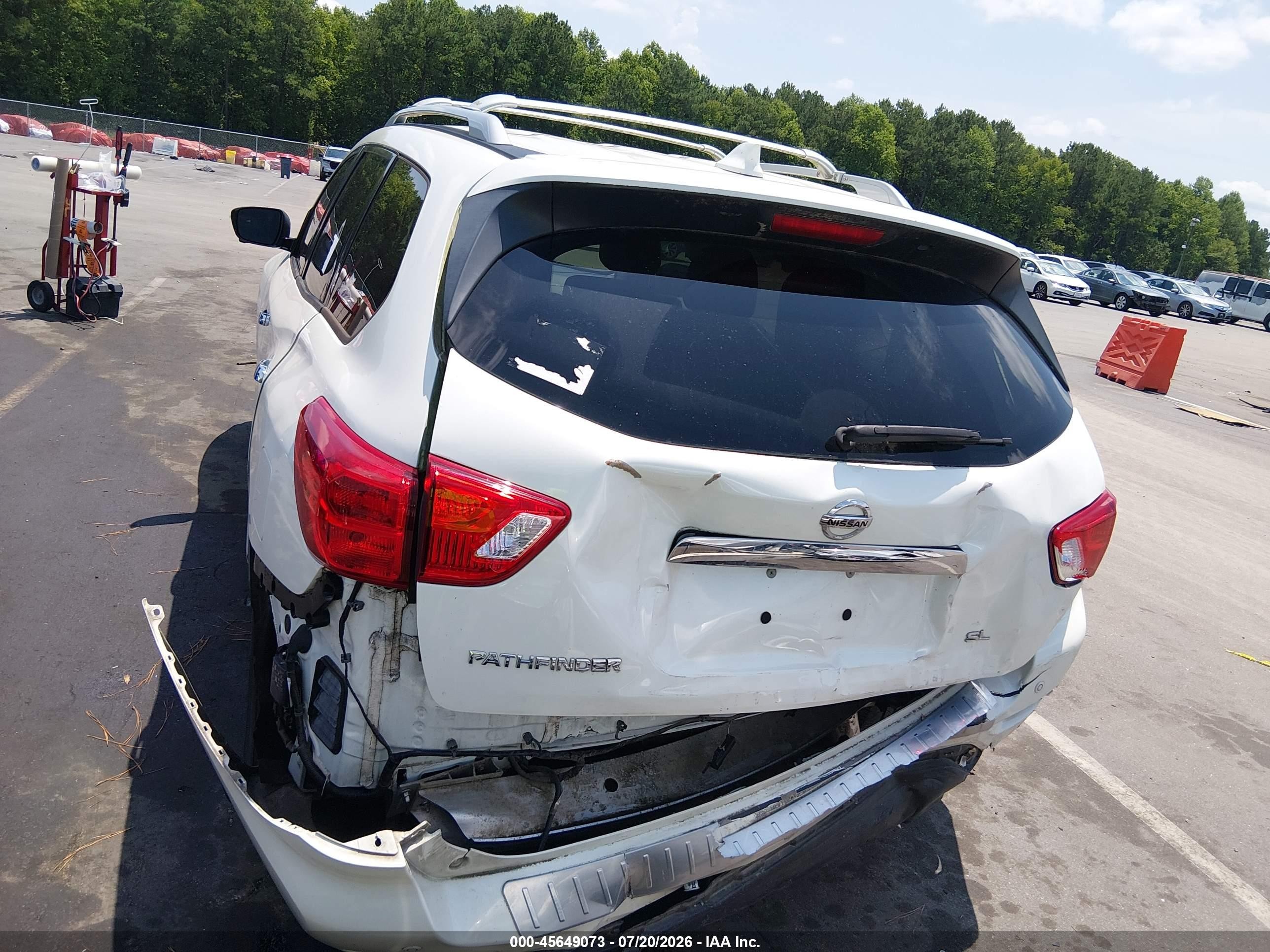 2020 Nissan Pathfinder Sl 2wd White vin: 5N1DR2CN3LC620320