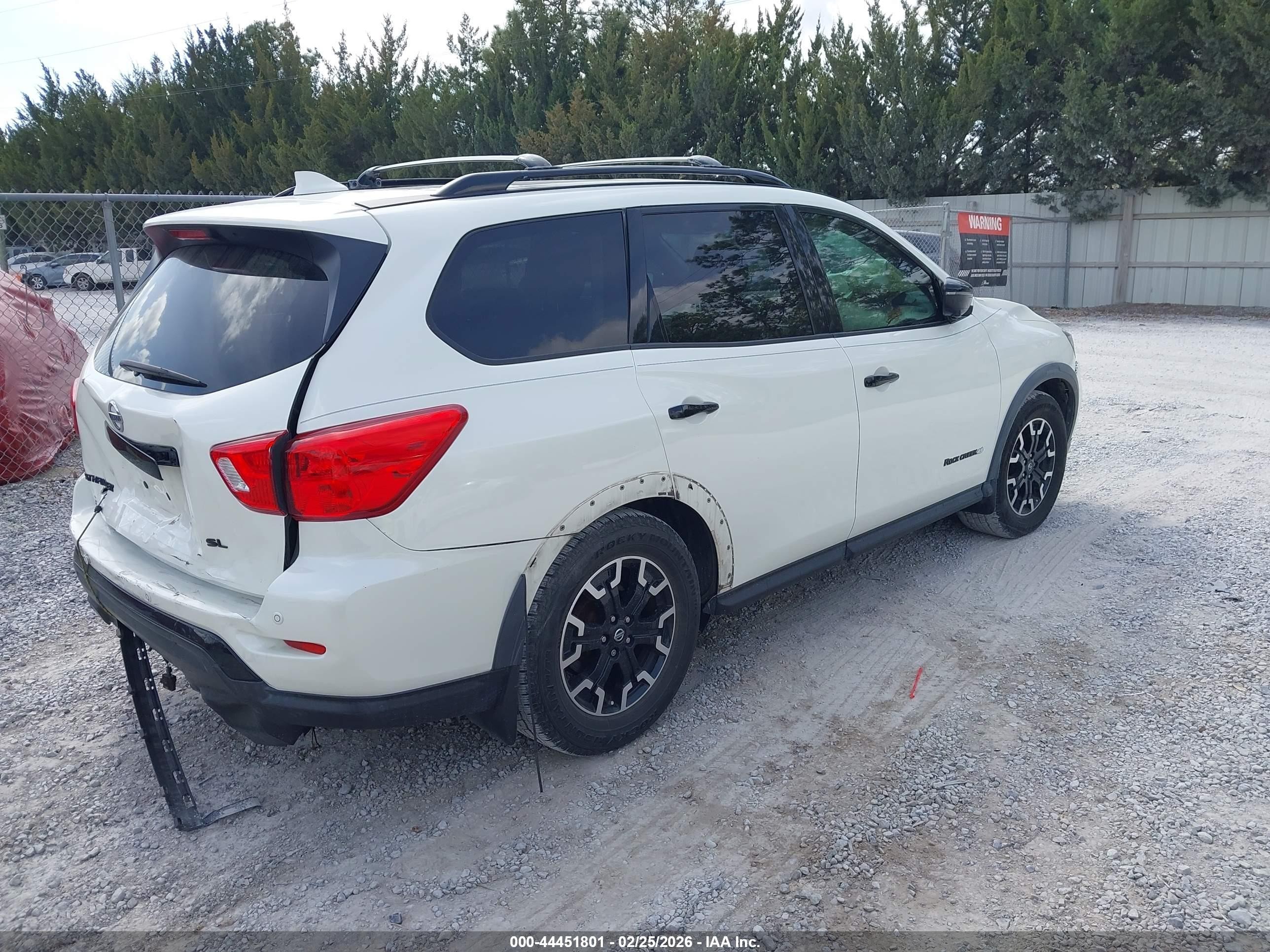 2020 Nissan Pathfinder Sl 2wd White vin: 5N1DR2CN4LC650006