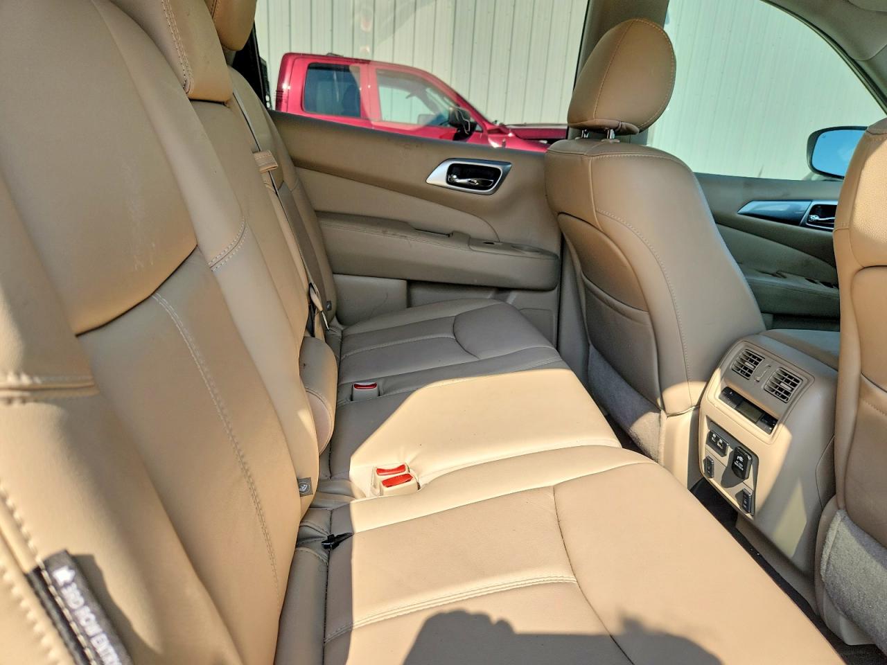 2020 Nissan Pathfinder Sl Белый vin: 5N1DR2CN5LC629987