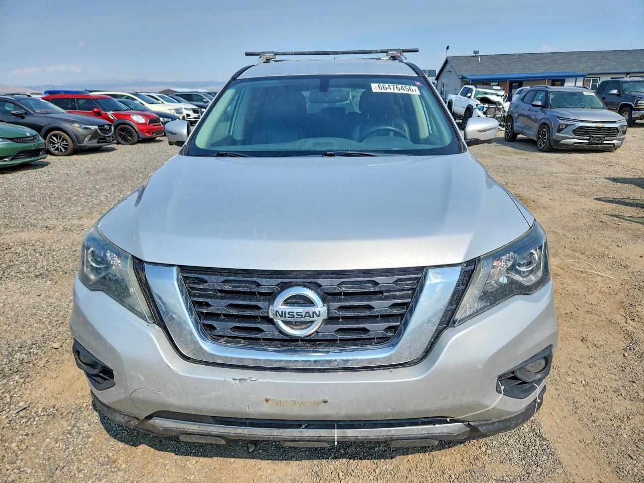 2018 Nissan Pathfinder Sl Серебряный vin: 5N1DR2MM3JC611670