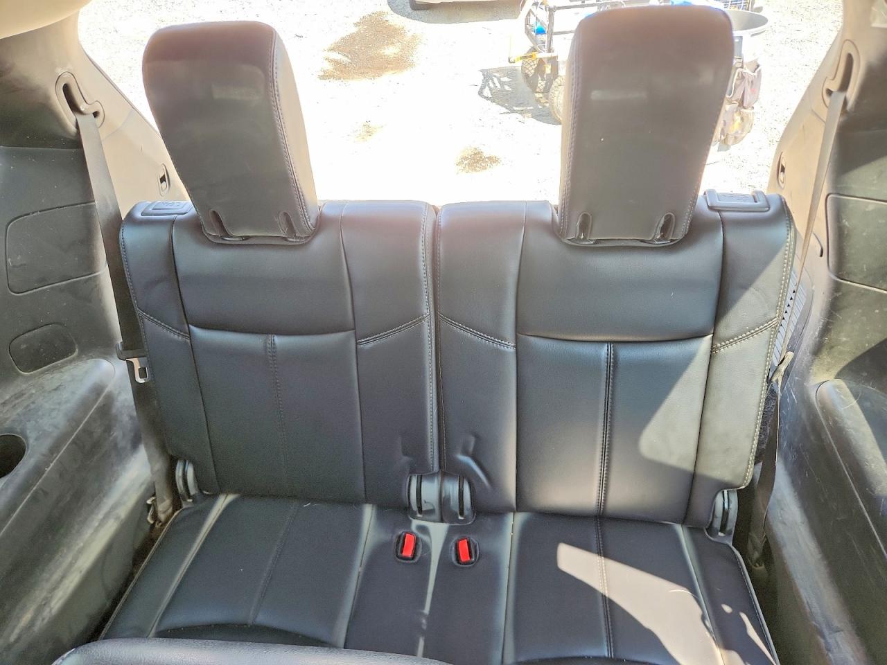2018 Nissan Pathfinder Sl Серебряный vin: 5N1DR2MM3JC611670