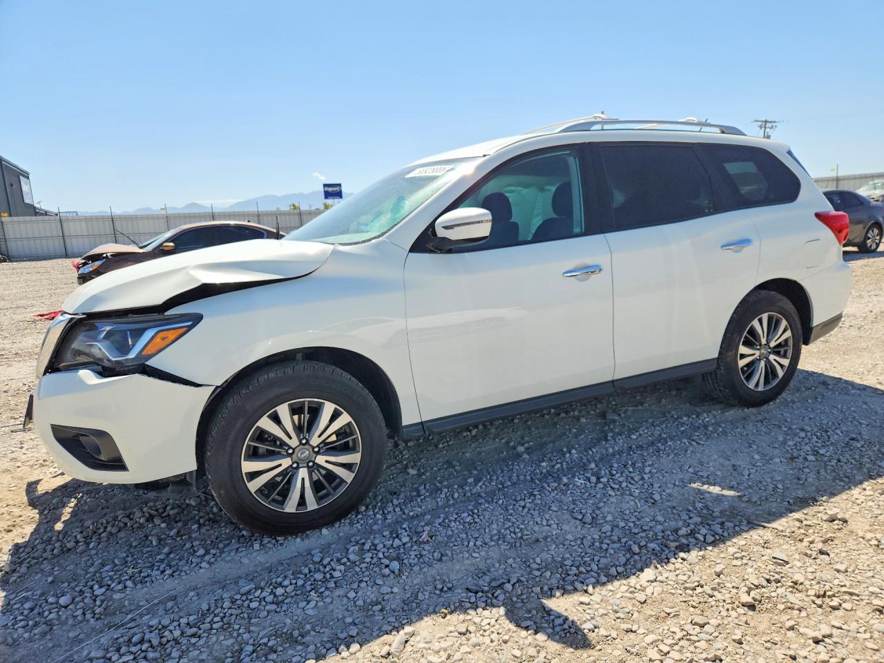 2017 Nissan Pathfinder Sv White vin: 5N1DR2MM4HC613776