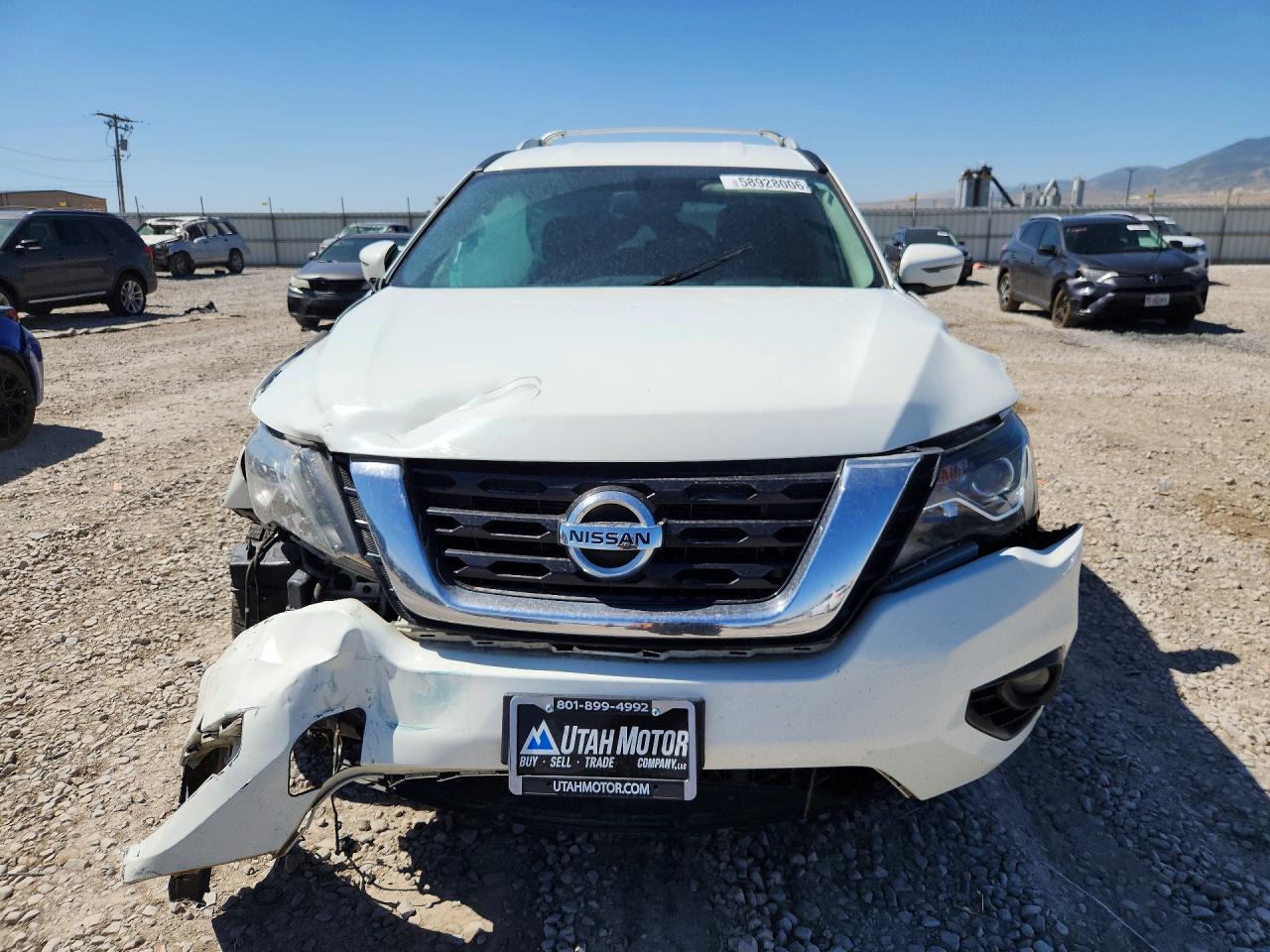 2017 Nissan Pathfinder Sv White vin: 5N1DR2MM4HC613776