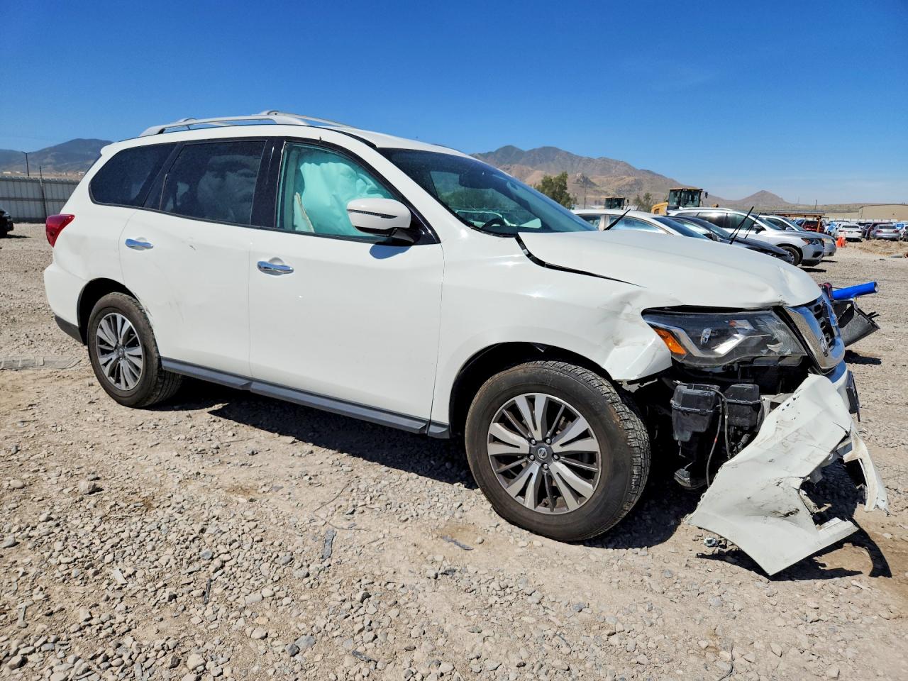 2017 Nissan Pathfinder Sv White vin: 5N1DR2MM4HC613776