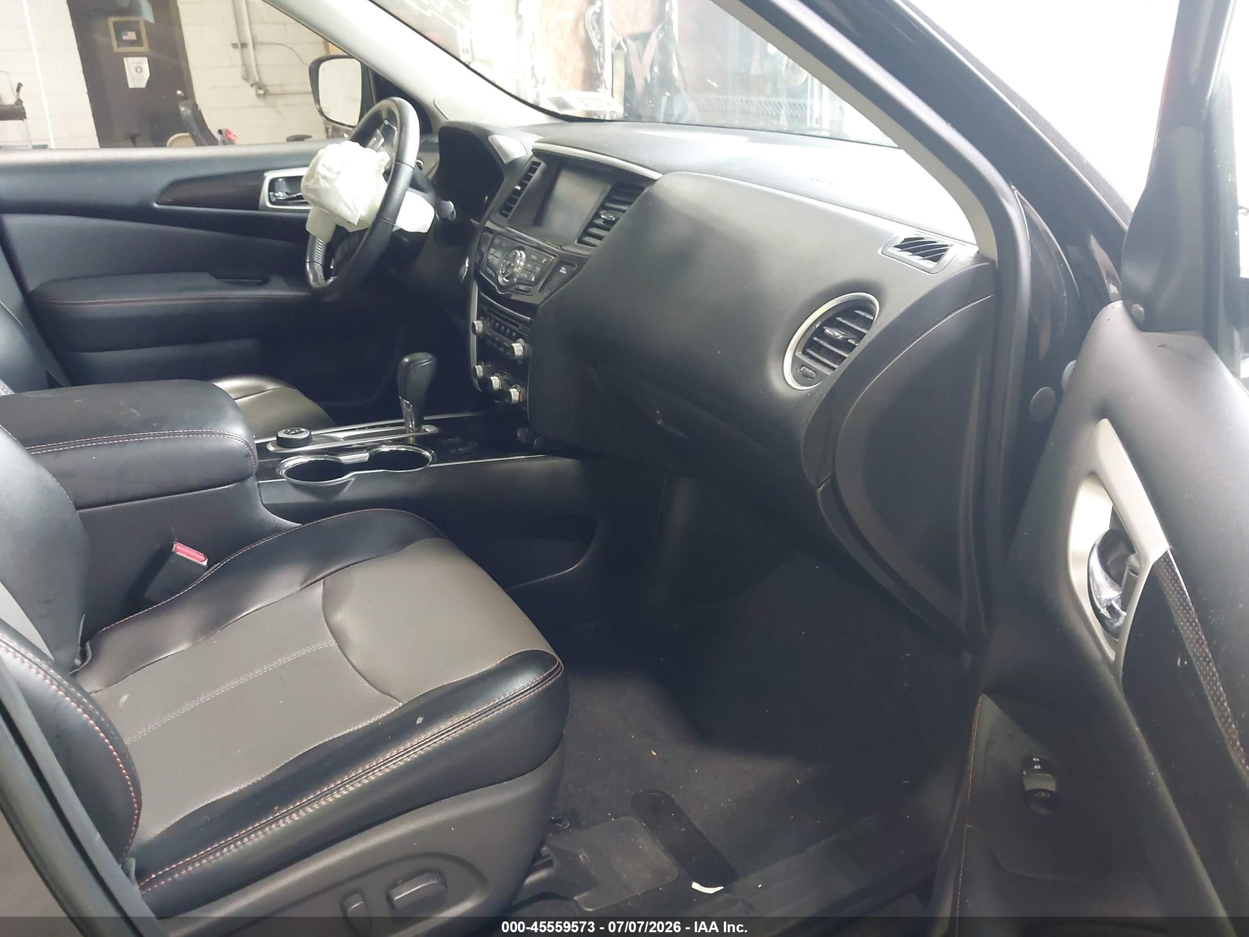 2019 Nissan Pathfinder Sl Black vin: 5N1DR2MM4KC636384