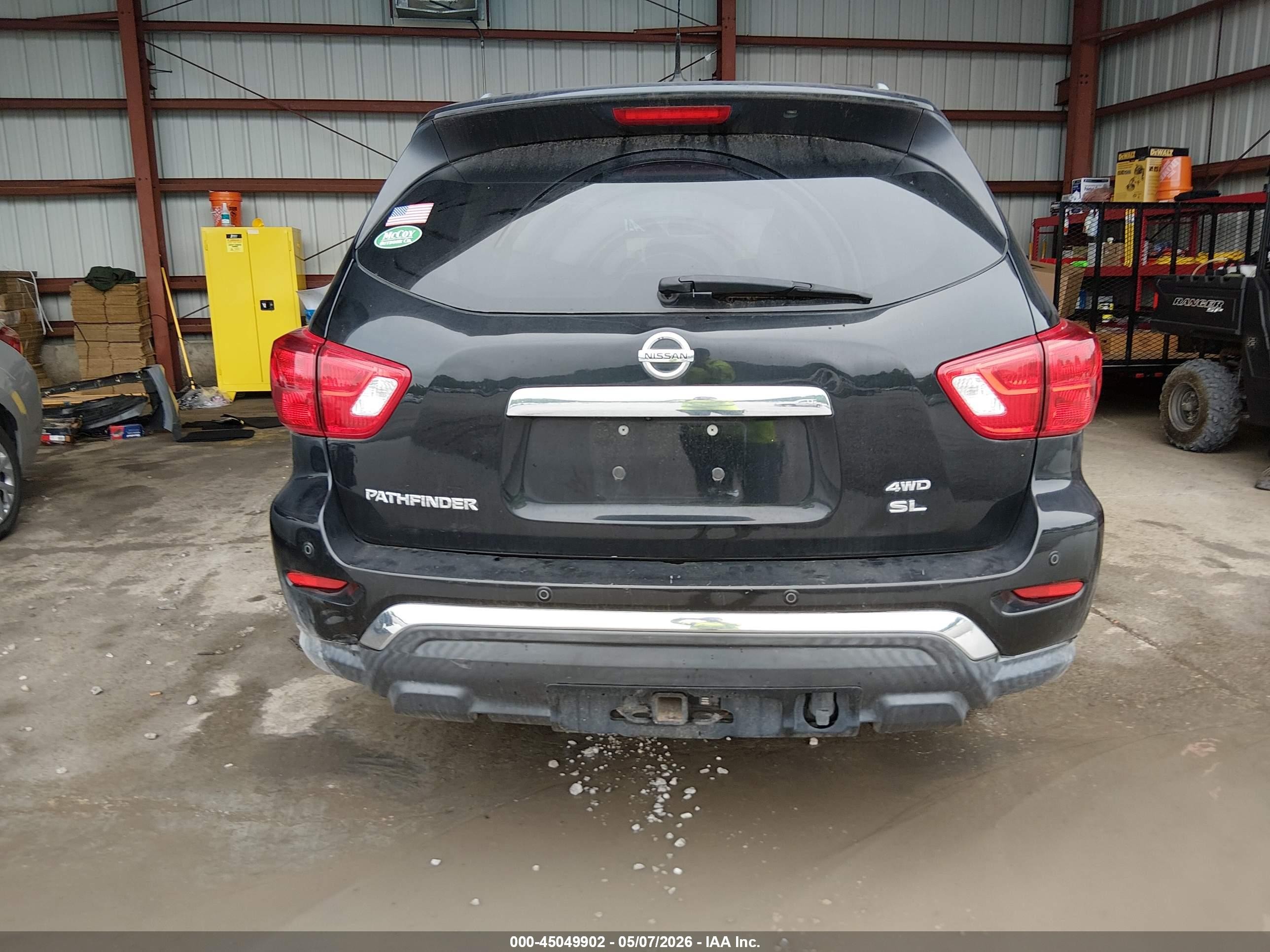 2017 Nissan Pathfinder Sl Black vin: 5N1DR2MM5HC662730