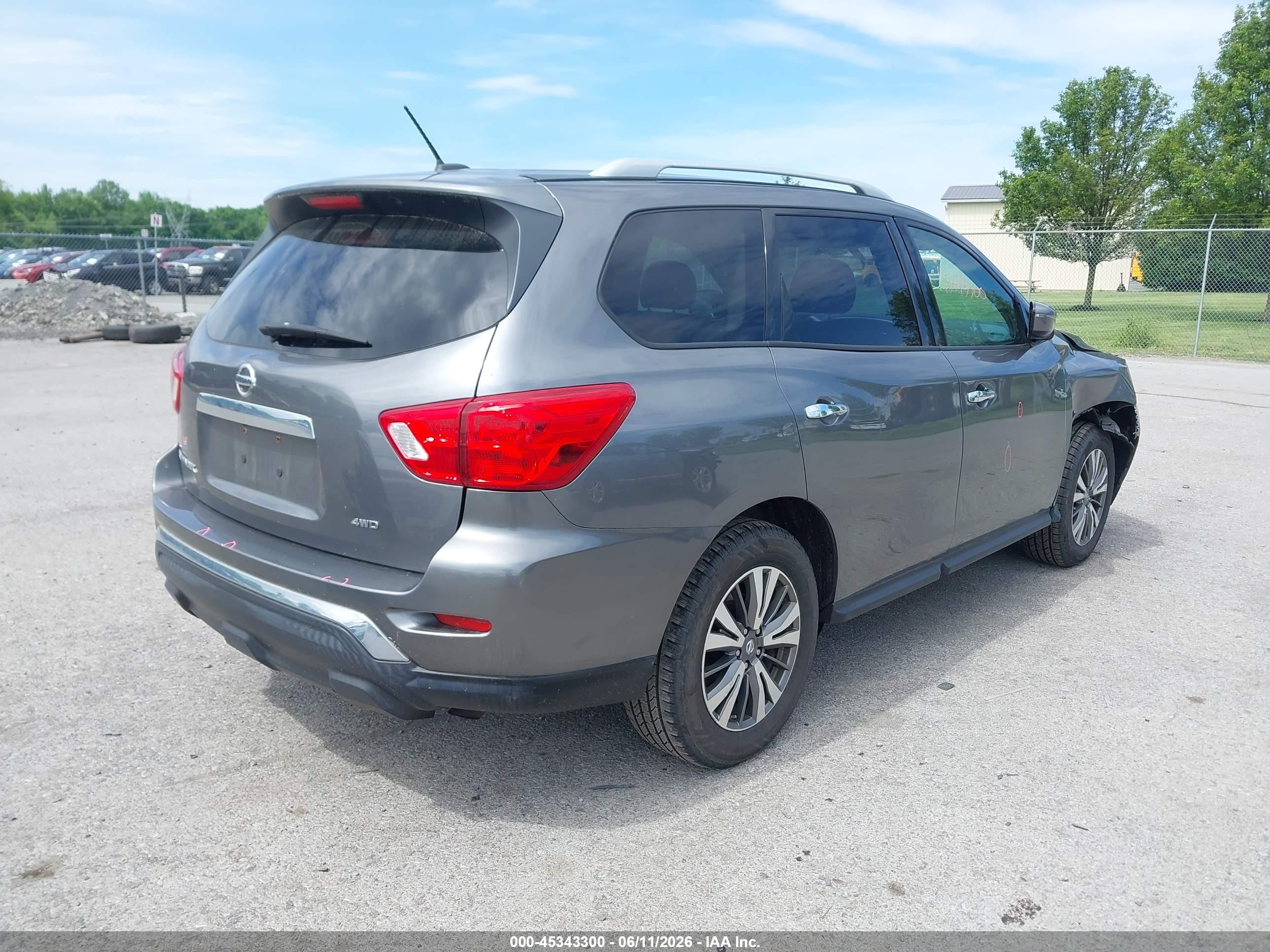 2017 Nissan Pathfinder S Gray vin: 5N1DR2MM5HC694254