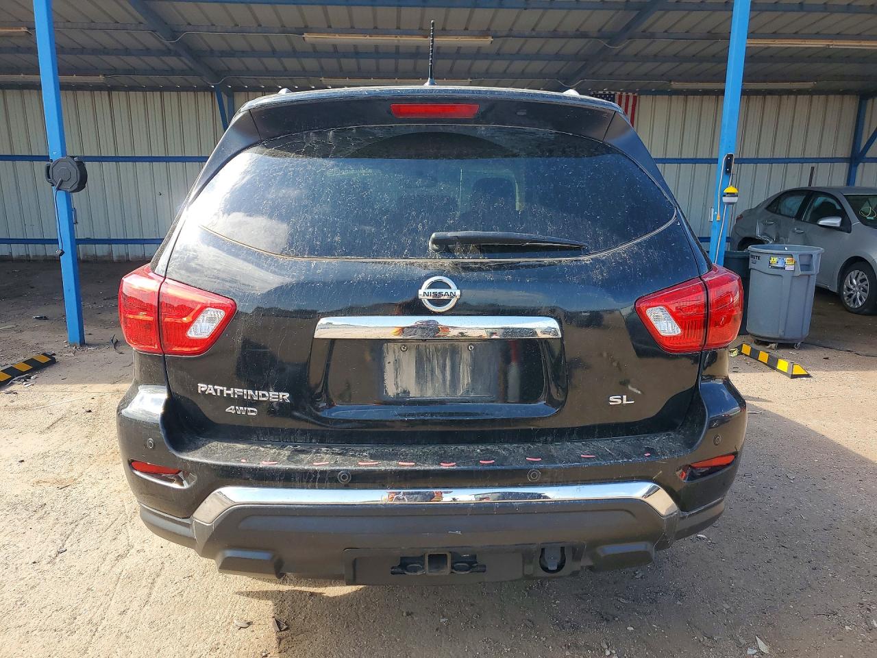 2018 Nissan Pathfinder Sl Black vin: 5N1DR2MM5JC646601