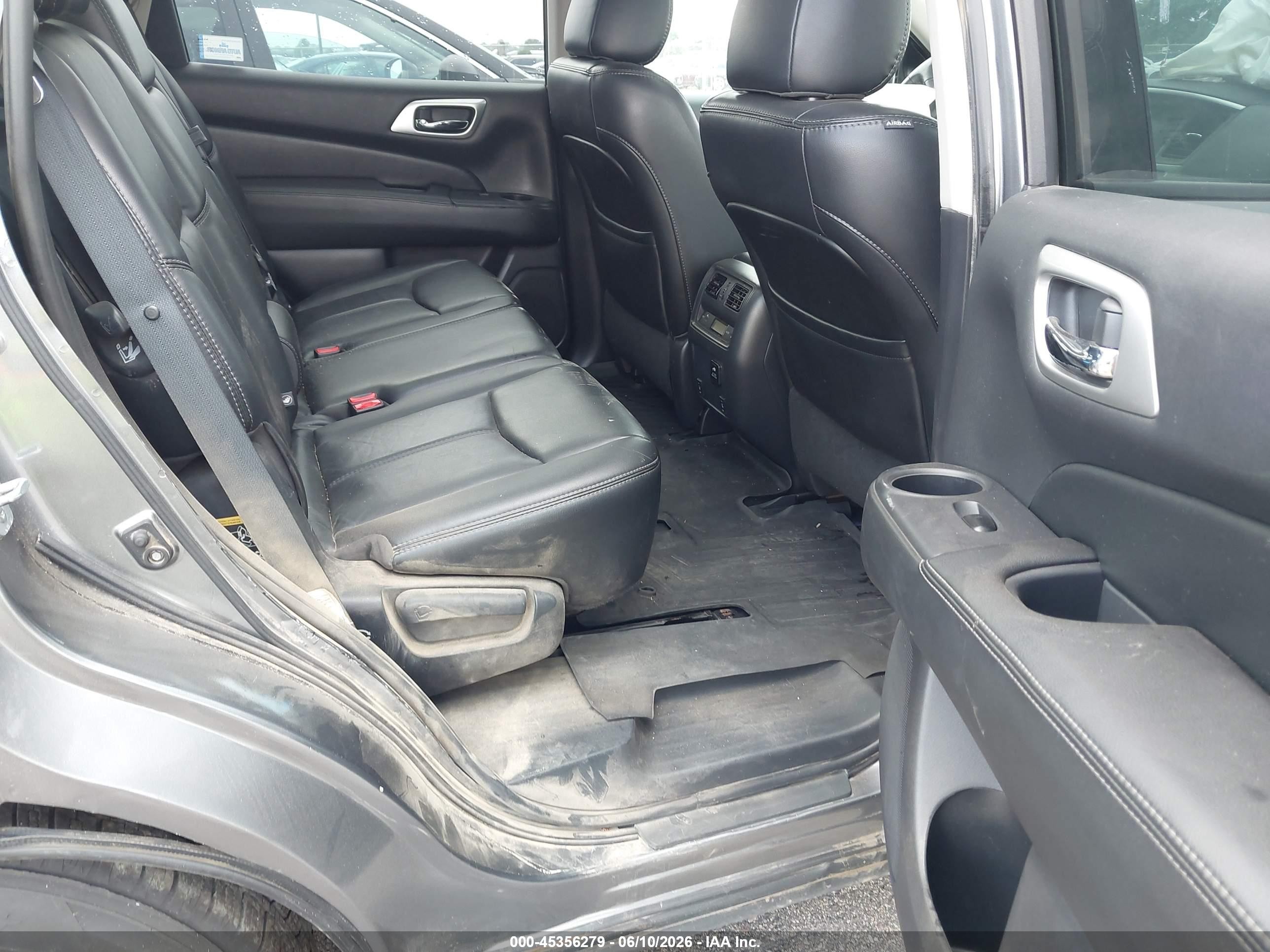 2017 Nissan Pathfinder Sl Gray vin: 5N1DR2MM6HC605372