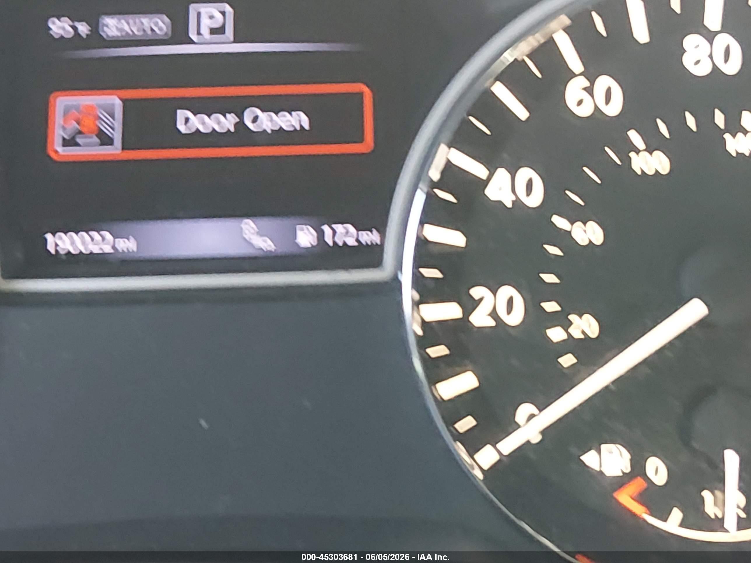 2017 Nissan Pathfinder Sl Silver vin: 5N1DR2MM6HC662980
