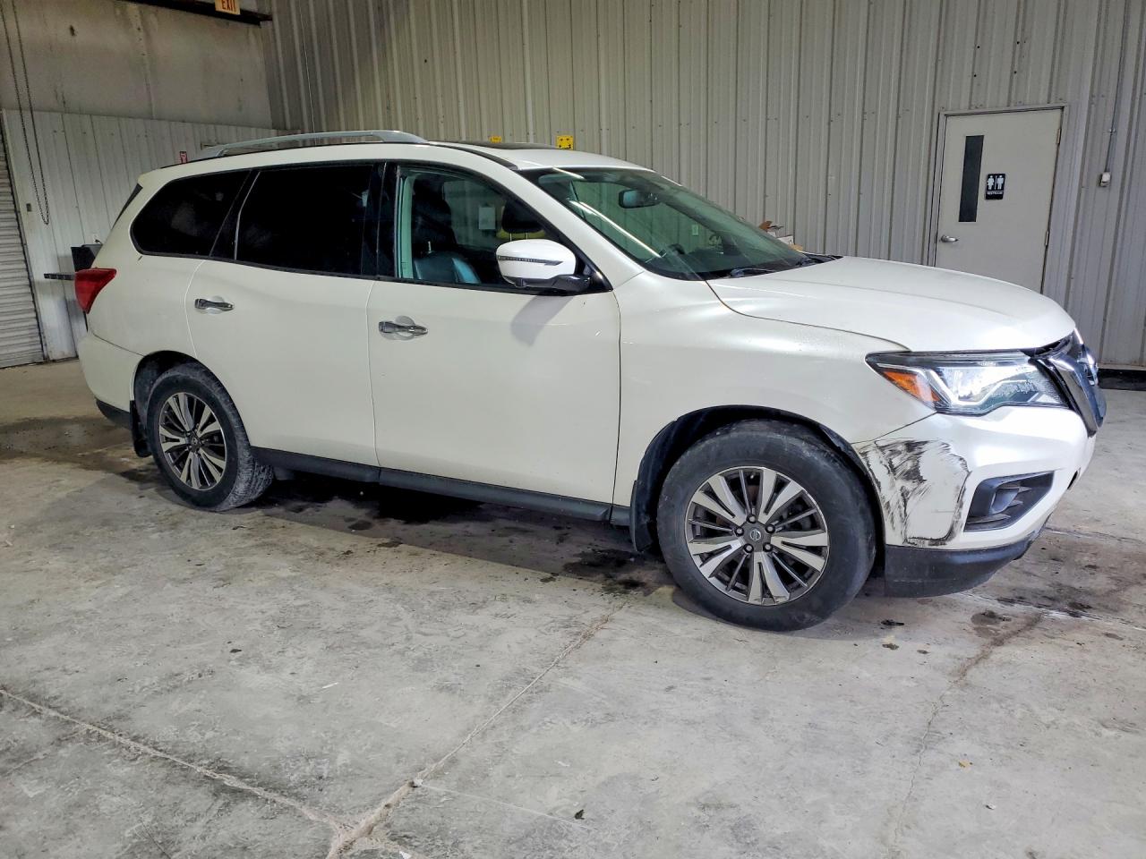 2017 Nissan Pathfinder Sl White vin: 5N1DR2MM6HC909639