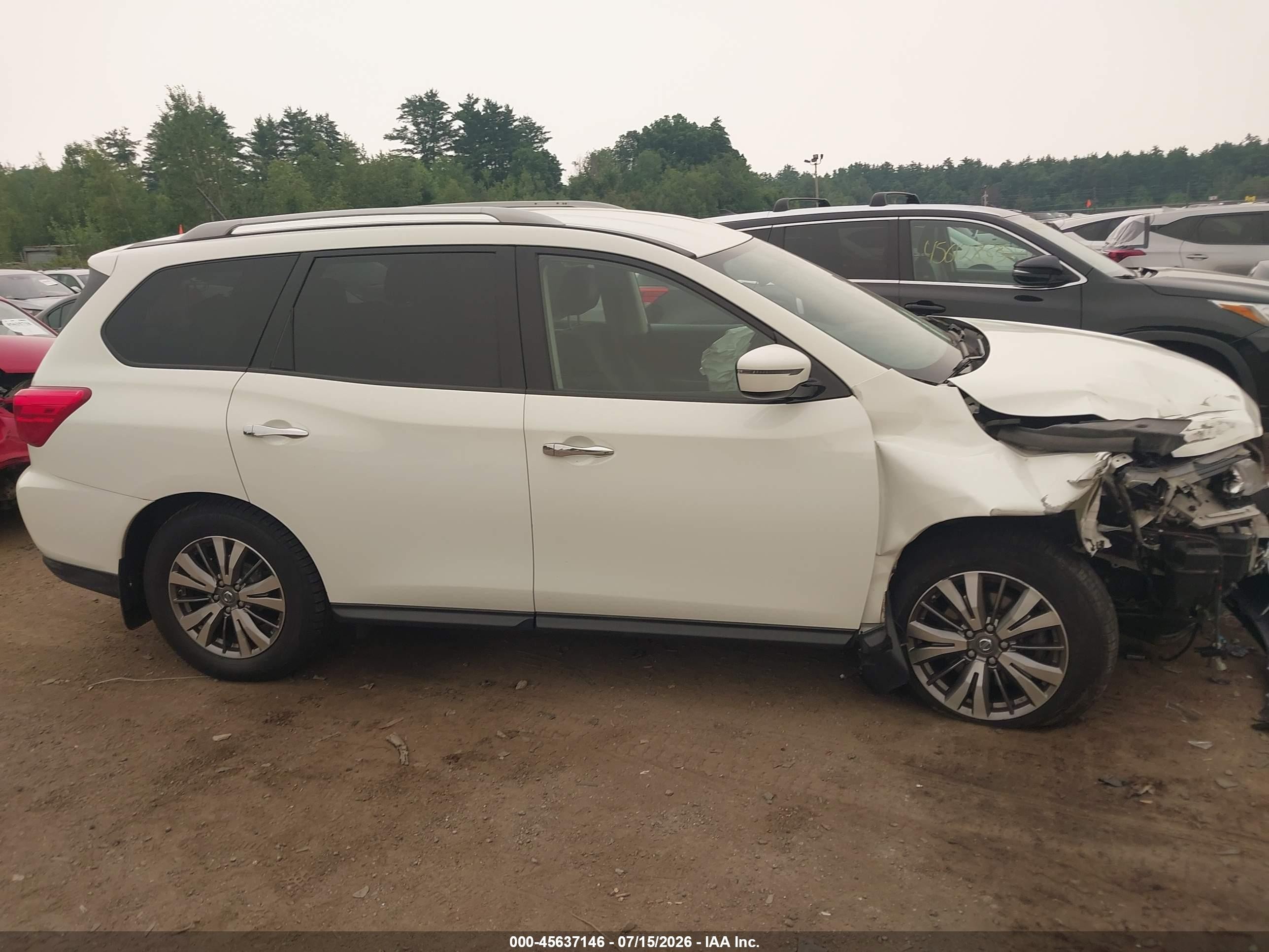 2018 Nissan Pathfinder S White vin: 5N1DR2MM6JC644453