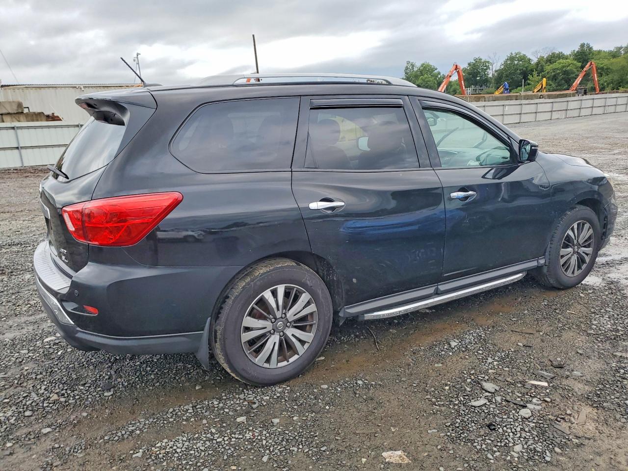 2017 Nissan Pathfinder Sl Black vin: 5N1DR2MM7HC658338