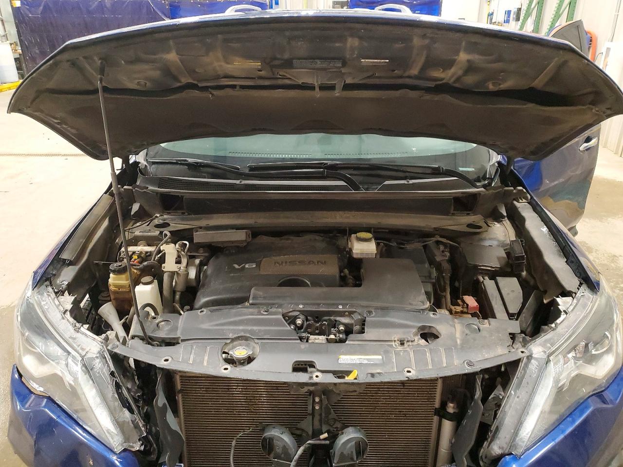 2018 Nissan Pathfinder Sv Blue vin: 5N1DR2MM7JC602244
