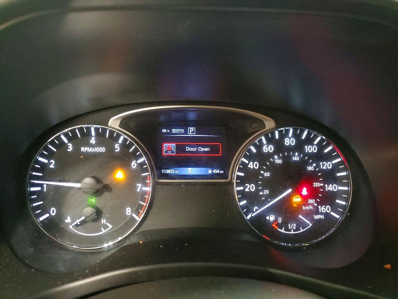 2018 Nissan Pathfinder Sv Blue vin: 5N1DR2MM7JC602244