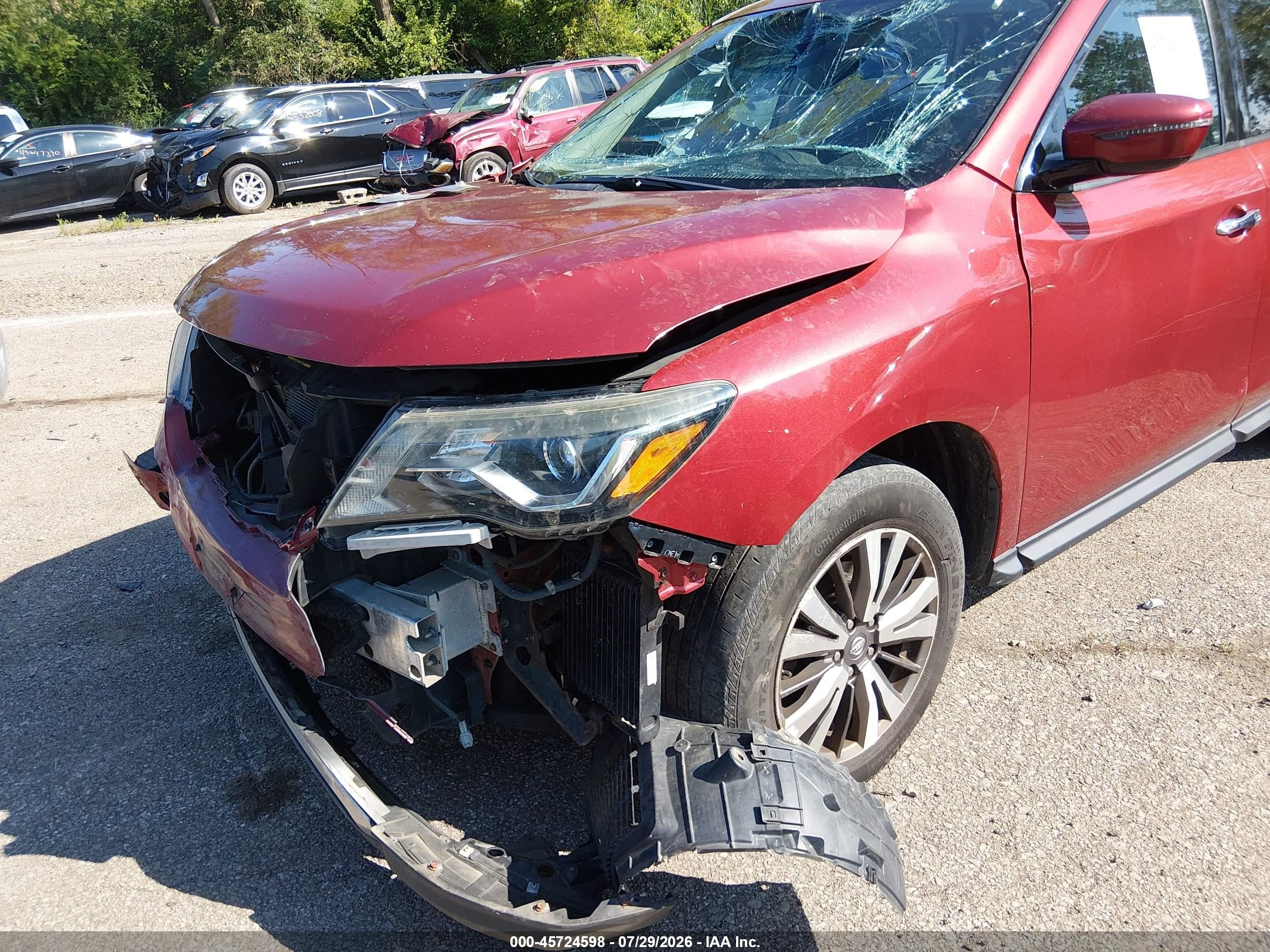 2017 Nissan Pathfinder Platinum/s/sl/sv Red vin: 5N1DR2MM8HC607107