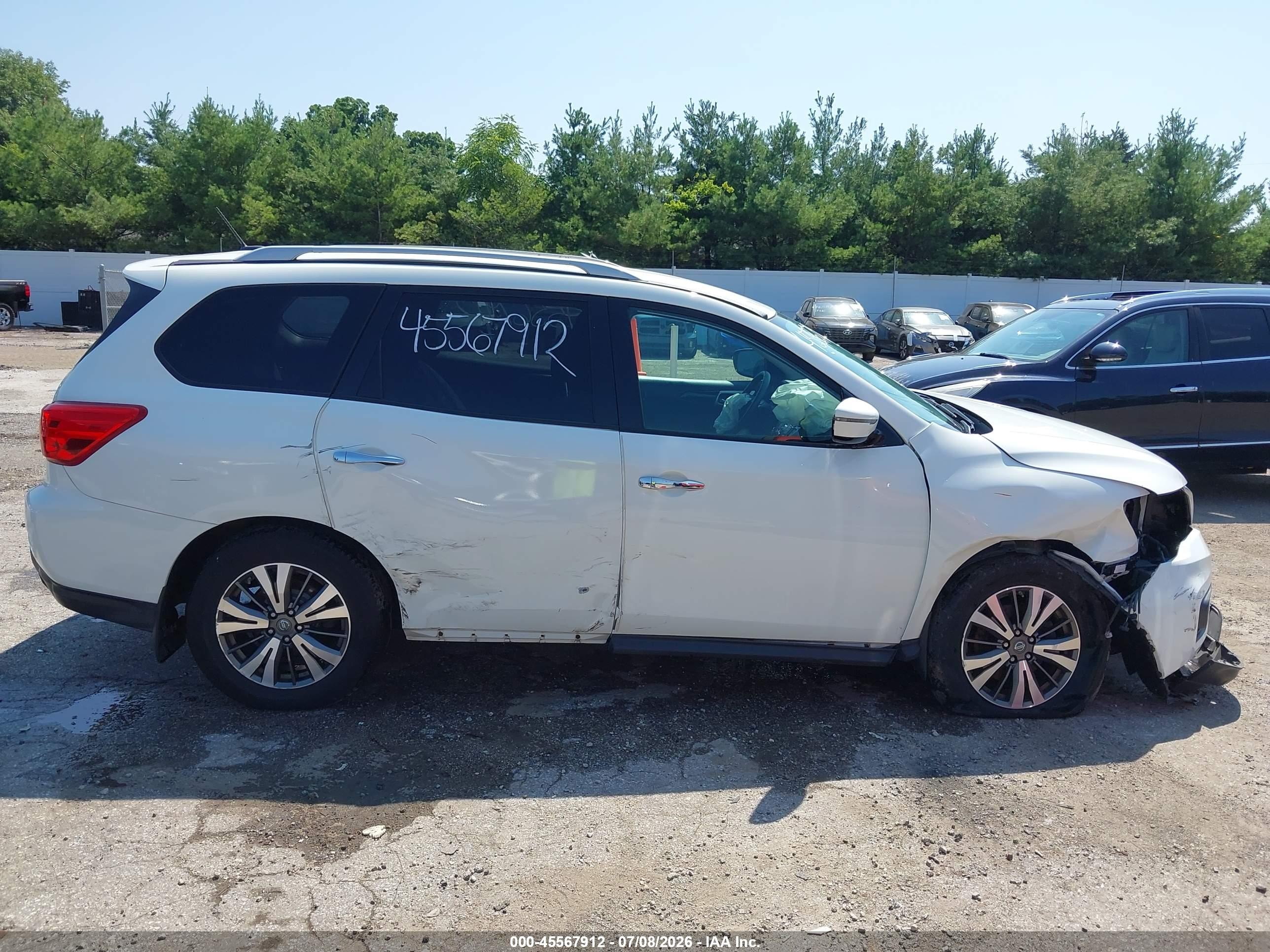 2017 Nissan Pathfinder S White vin: 5N1DR2MM8HC612100