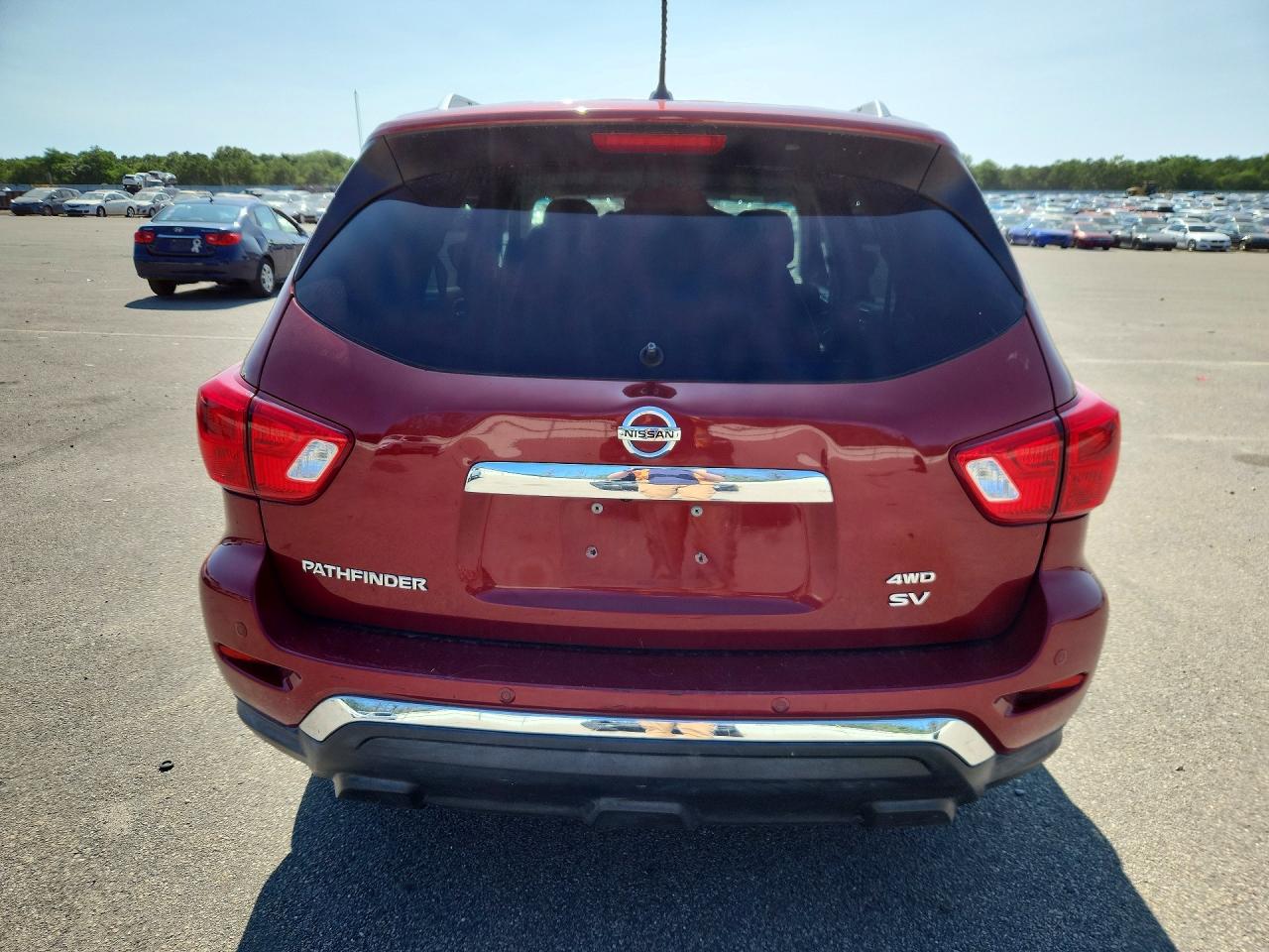 2017 Nissan Pathfinder Sv Red vin: 5N1DR2MM8HC694099