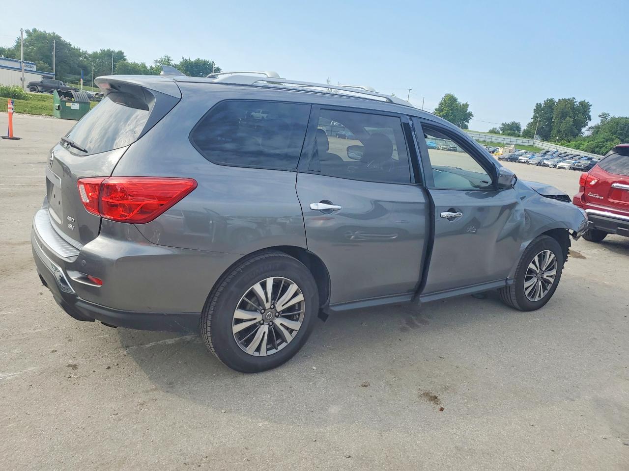 2019 Nissan Pathfinder Sv Gray vin: 5N1DR2MM8KC597850