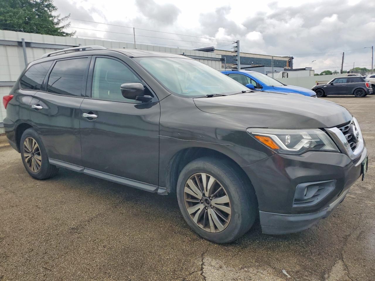 2017 Nissan Pathfinder Sv Gray vin: 5N1DR2MM9HC604779